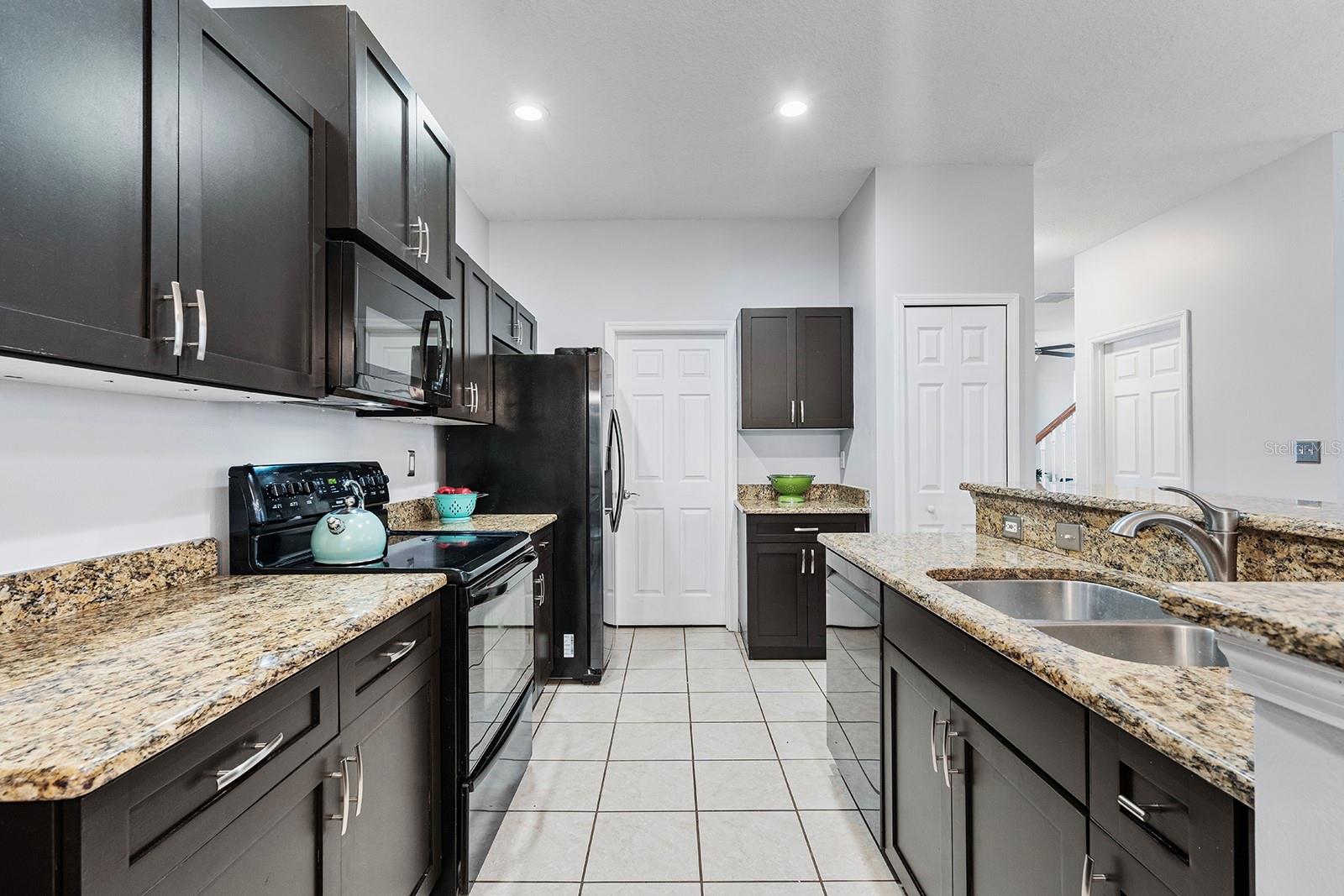 226 W TARRINGTON DR, DELAND, FL, 32724