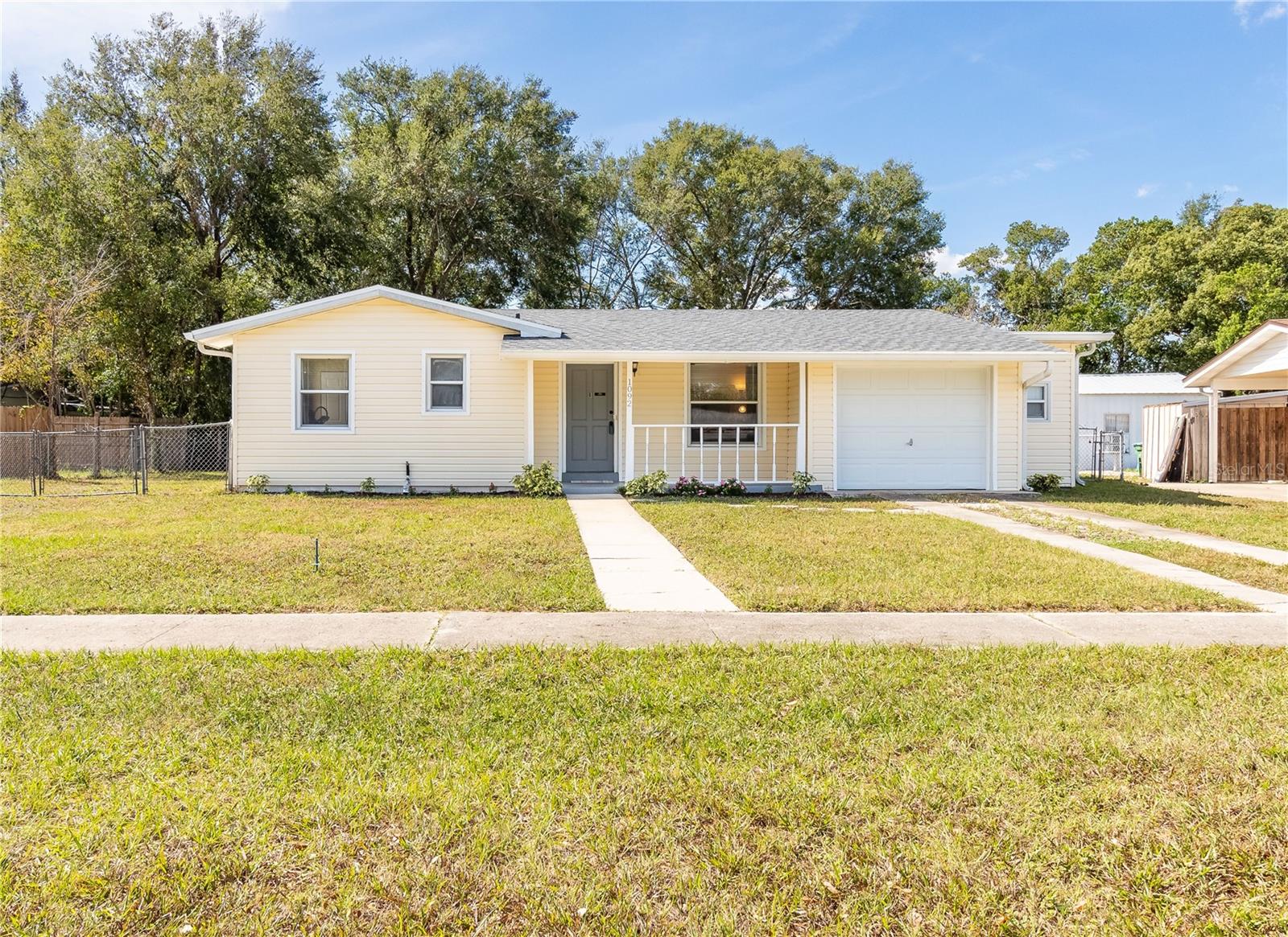 1092 COBBLESTONE AVE, DELTONA, FL, 32725