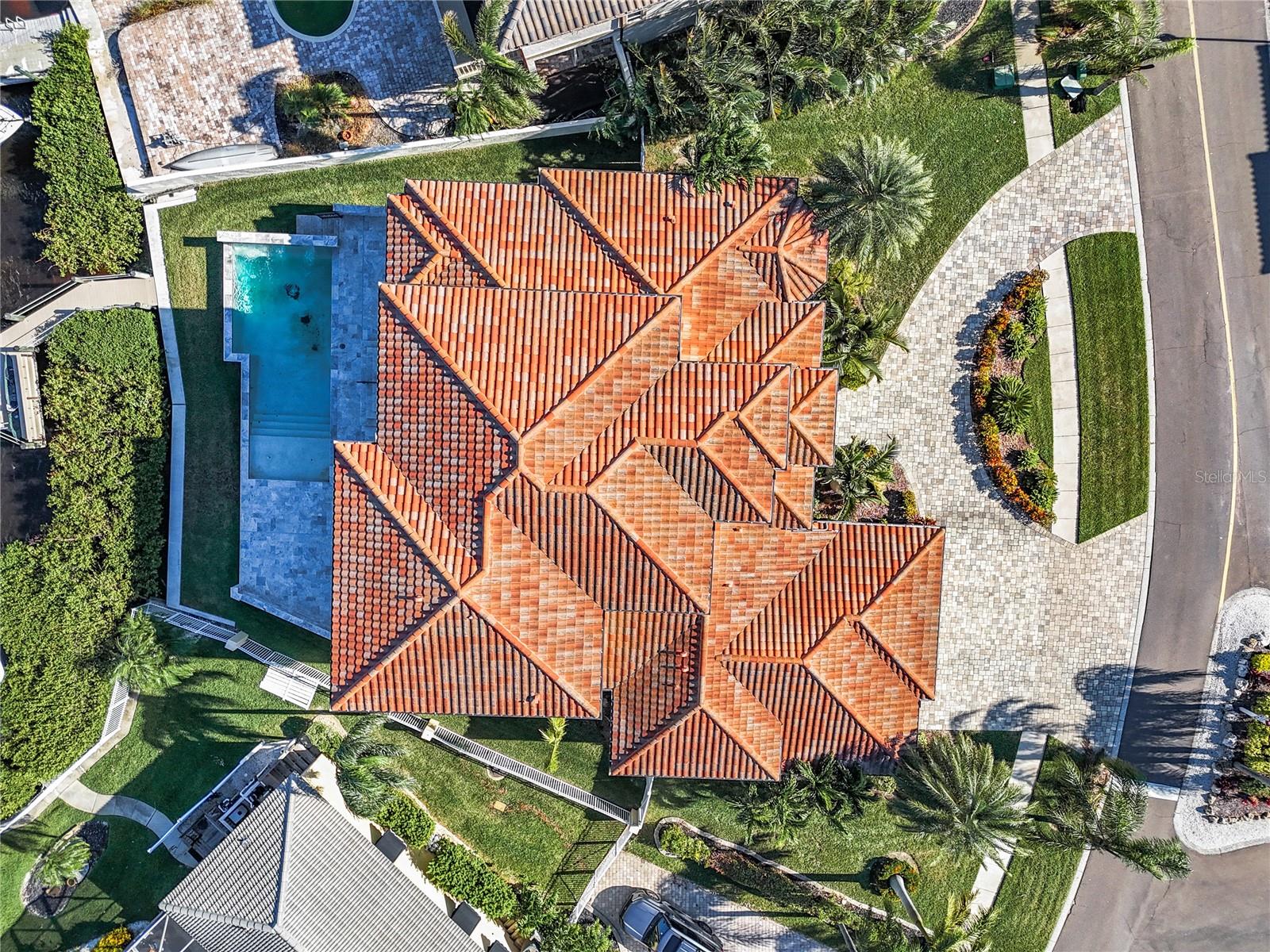 949 SYMPHONY ISLES BLVD, APOLLO BEACH, FL, 33572