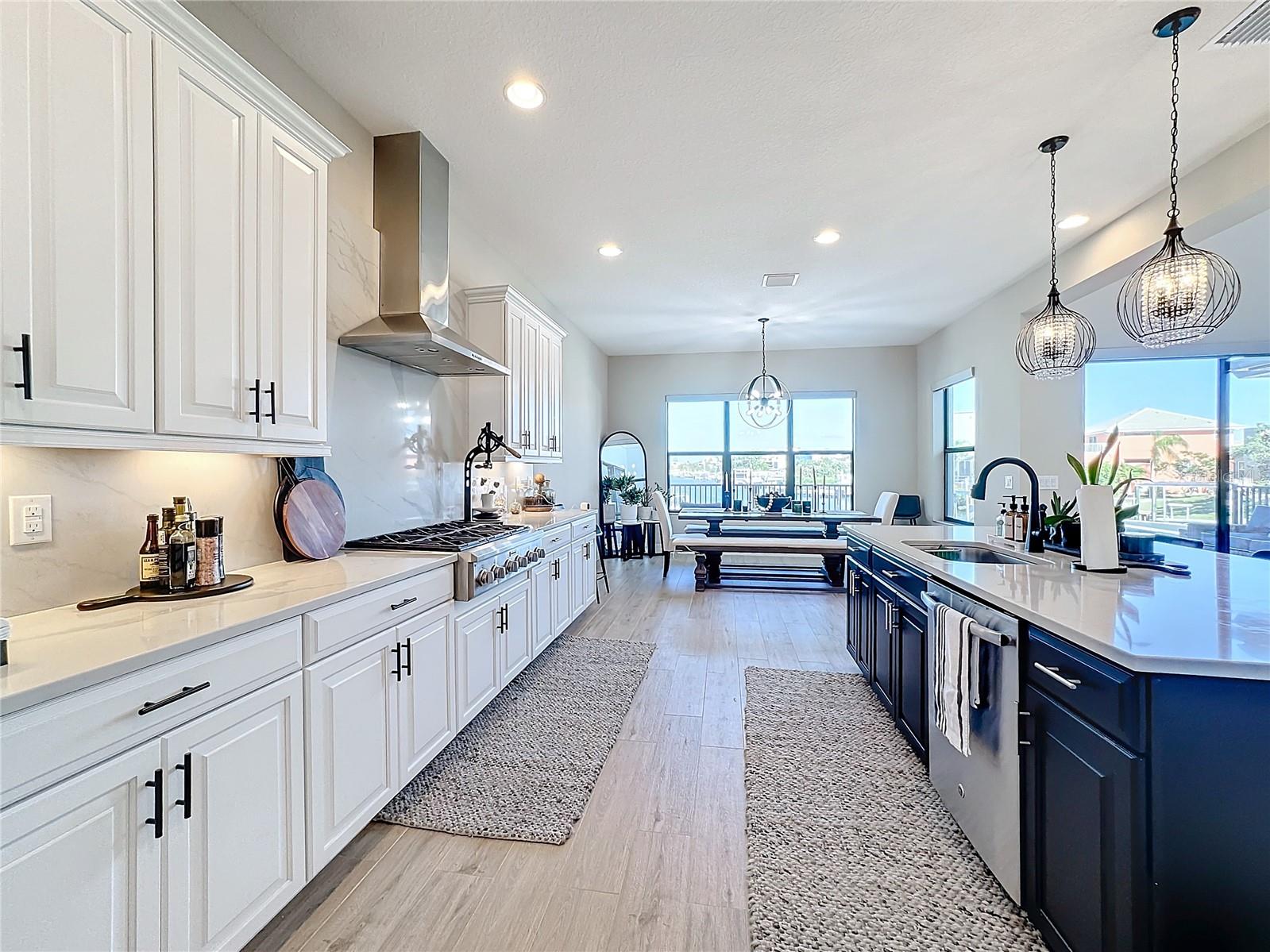 949 SYMPHONY ISLES BLVD, APOLLO BEACH, FL, 33572