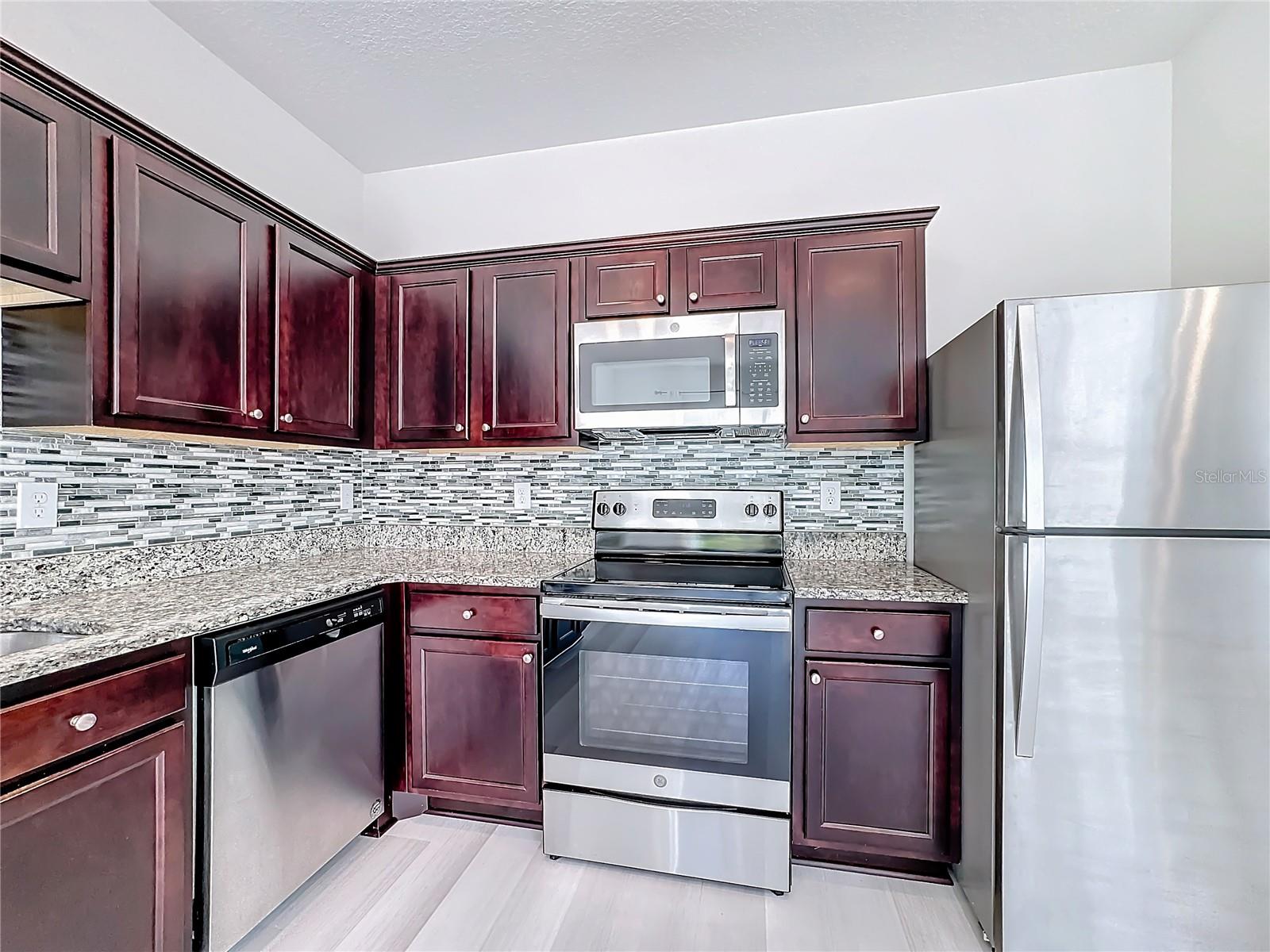 947 GRANDIN ST, DAVENPORT, FL, 33837