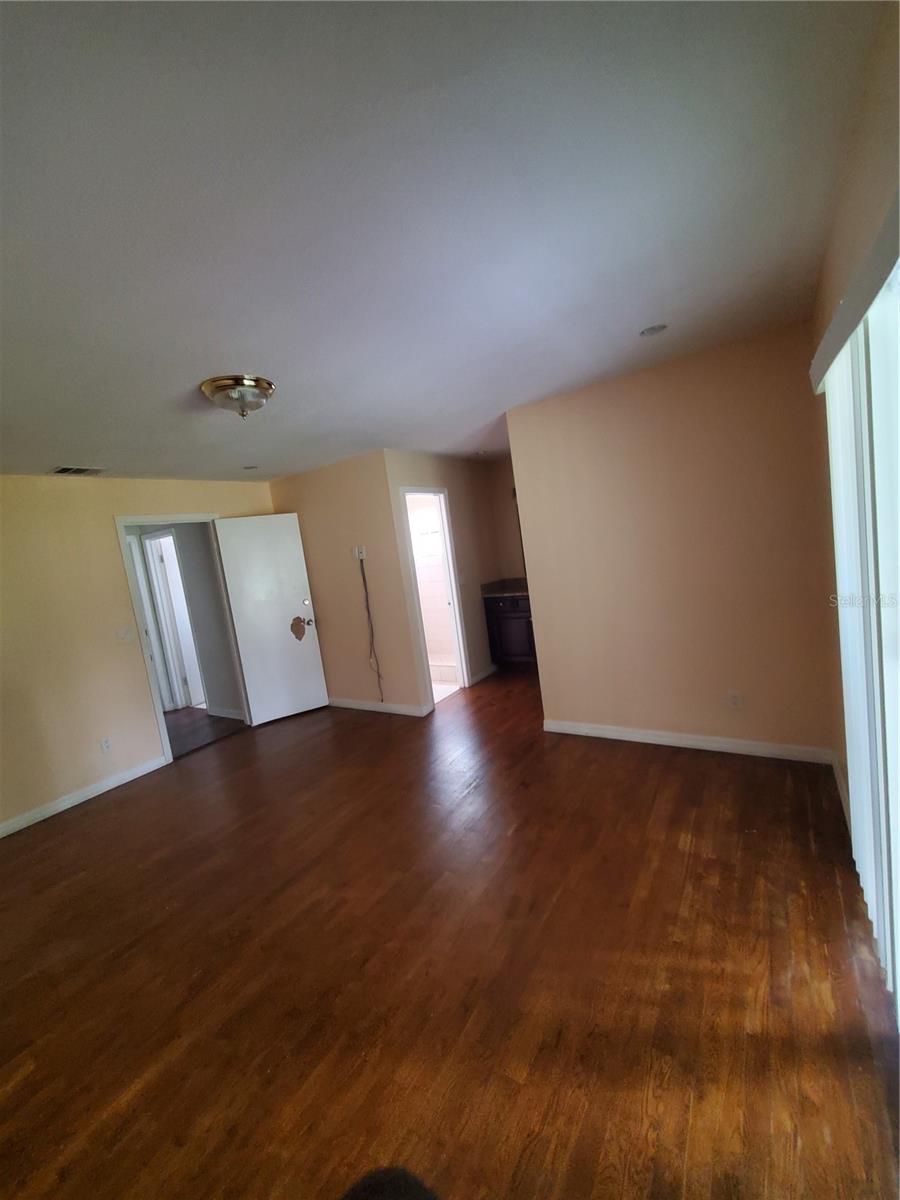5581 AEOLUS WAY, ORLANDO, FL, 32808