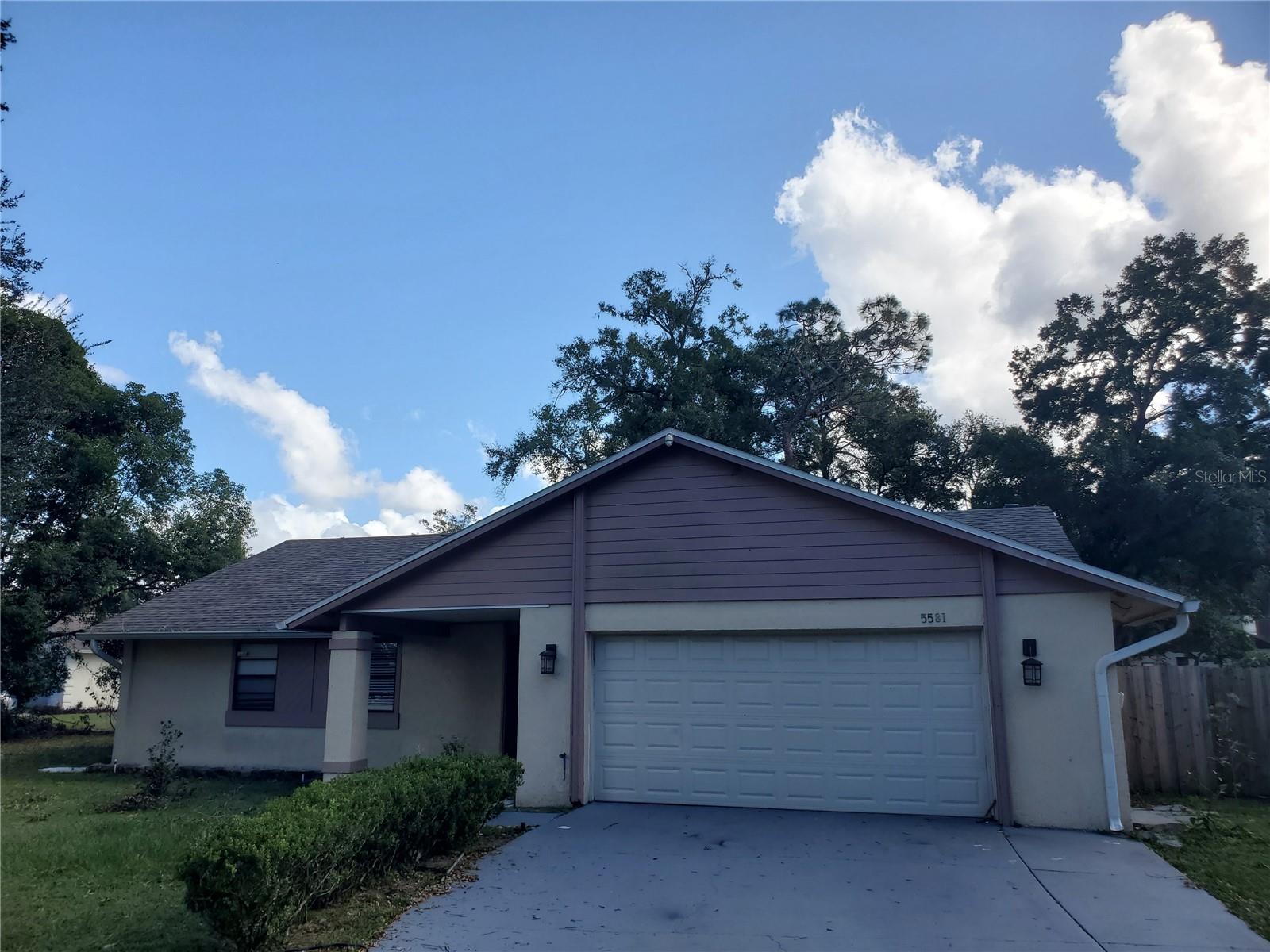 5581 AEOLUS WAY, ORLANDO, FL, 32808