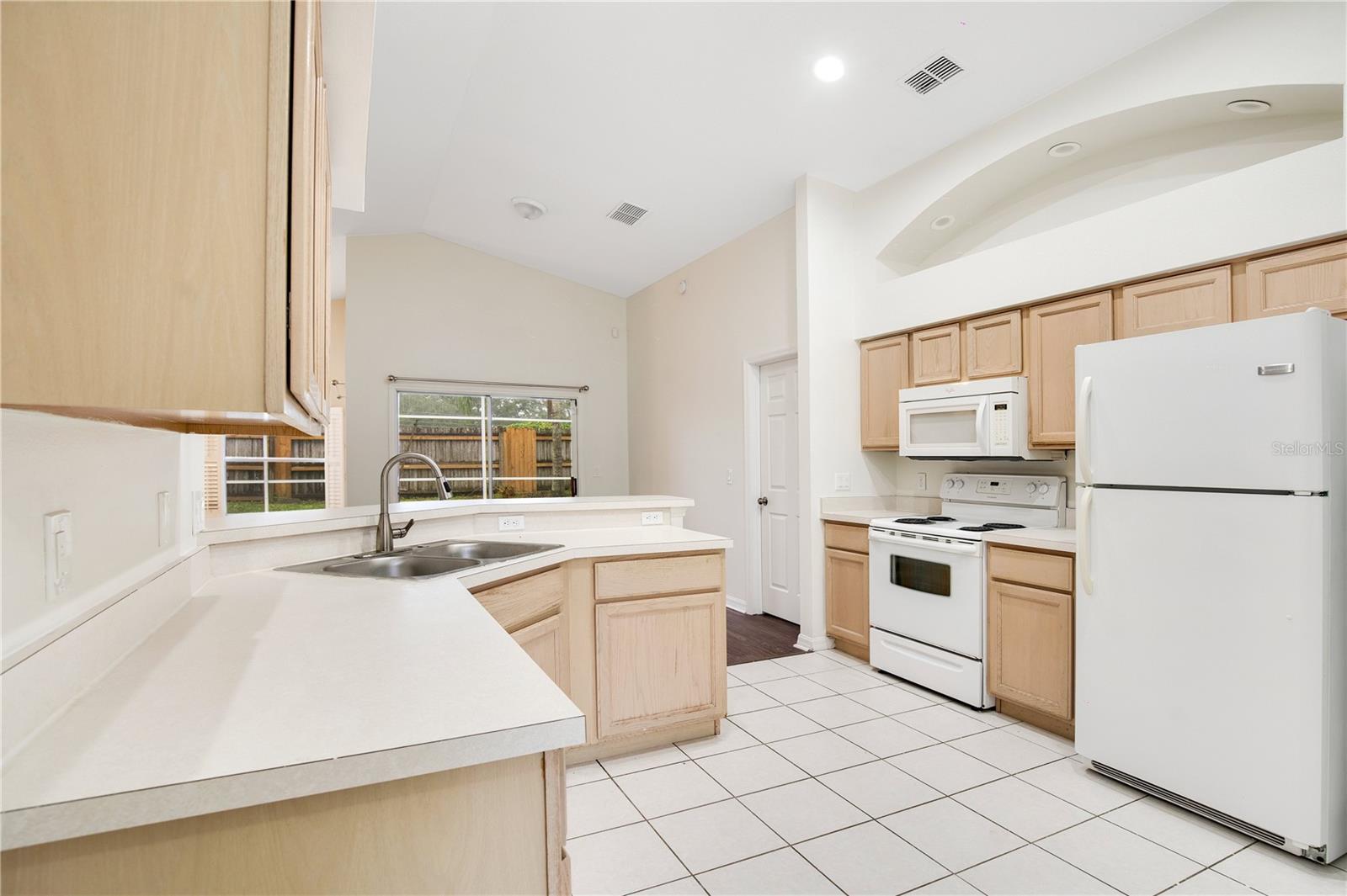 623 BUCKINGHAM DR, OVIEDO, FL, 32765