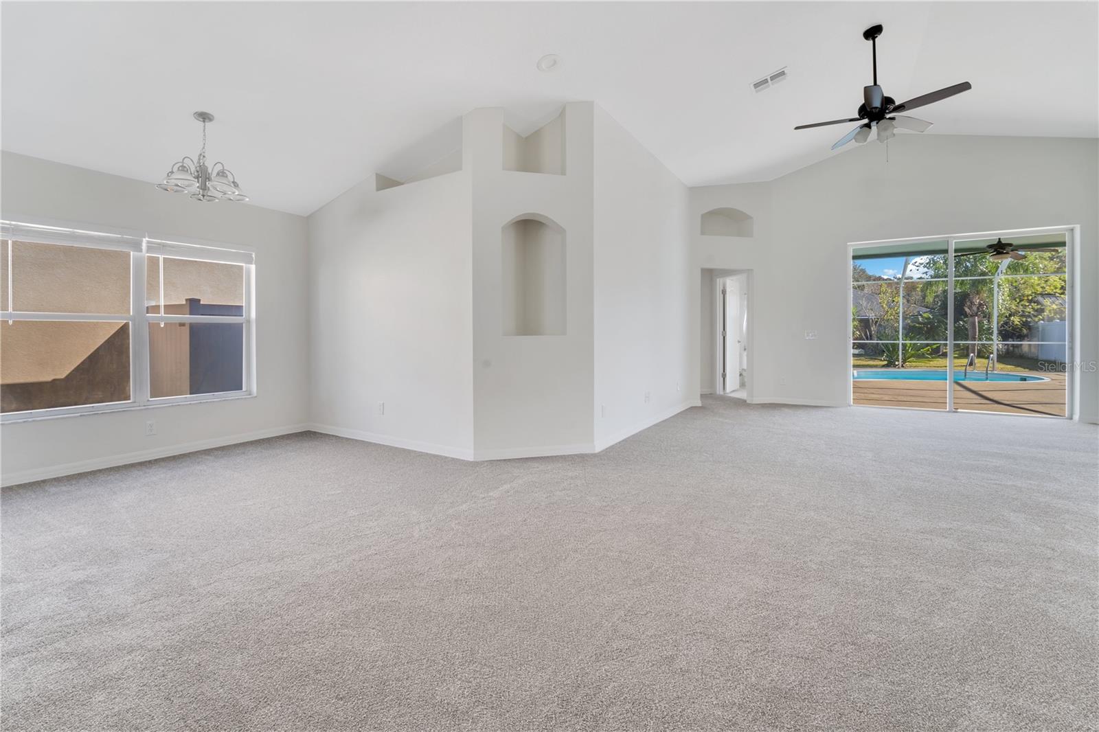 3002 FOREST FERN CT, LAND O LAKES, FL, 34638