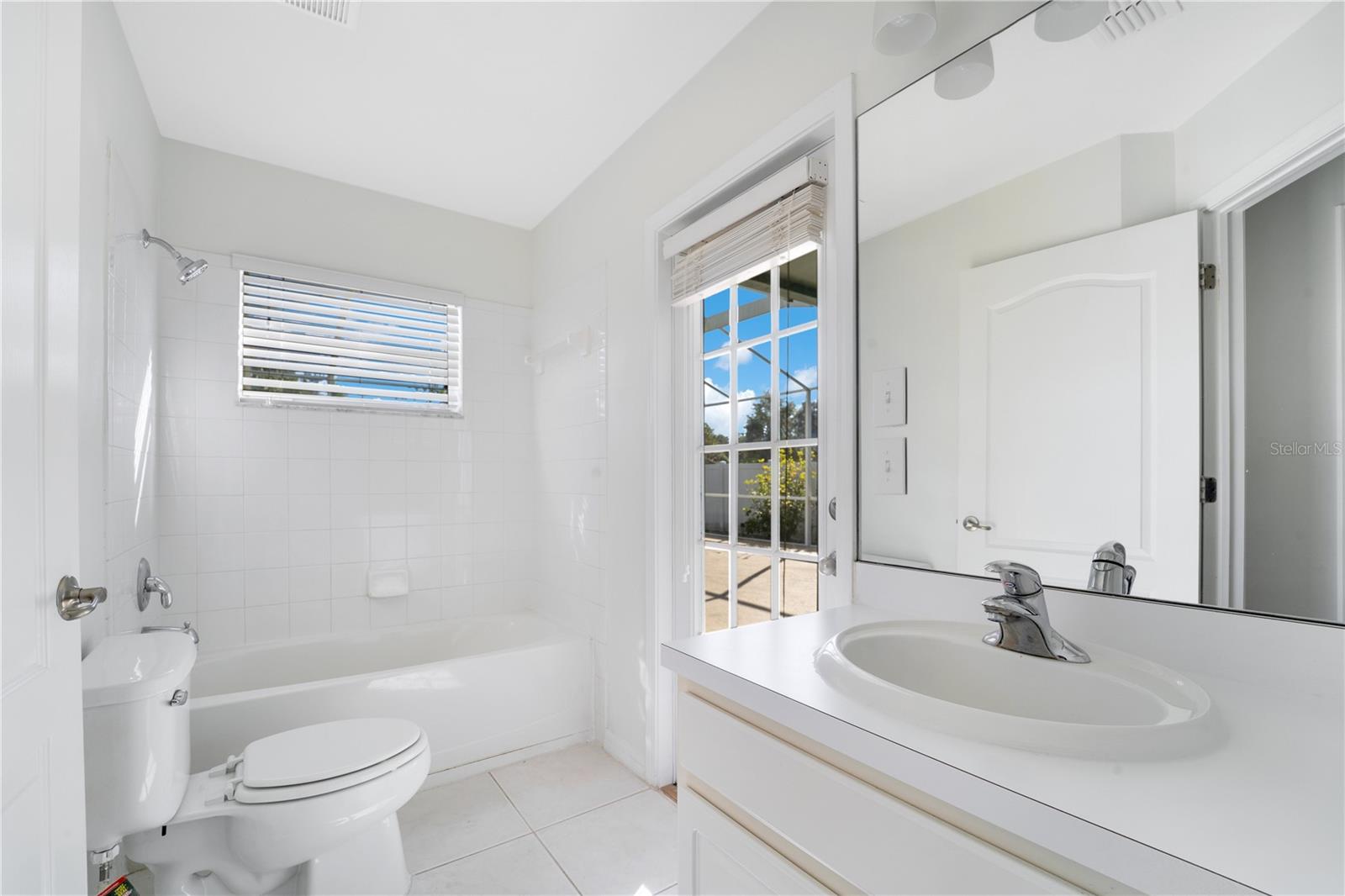 3002 FOREST FERN CT, LAND O LAKES, FL, 34638