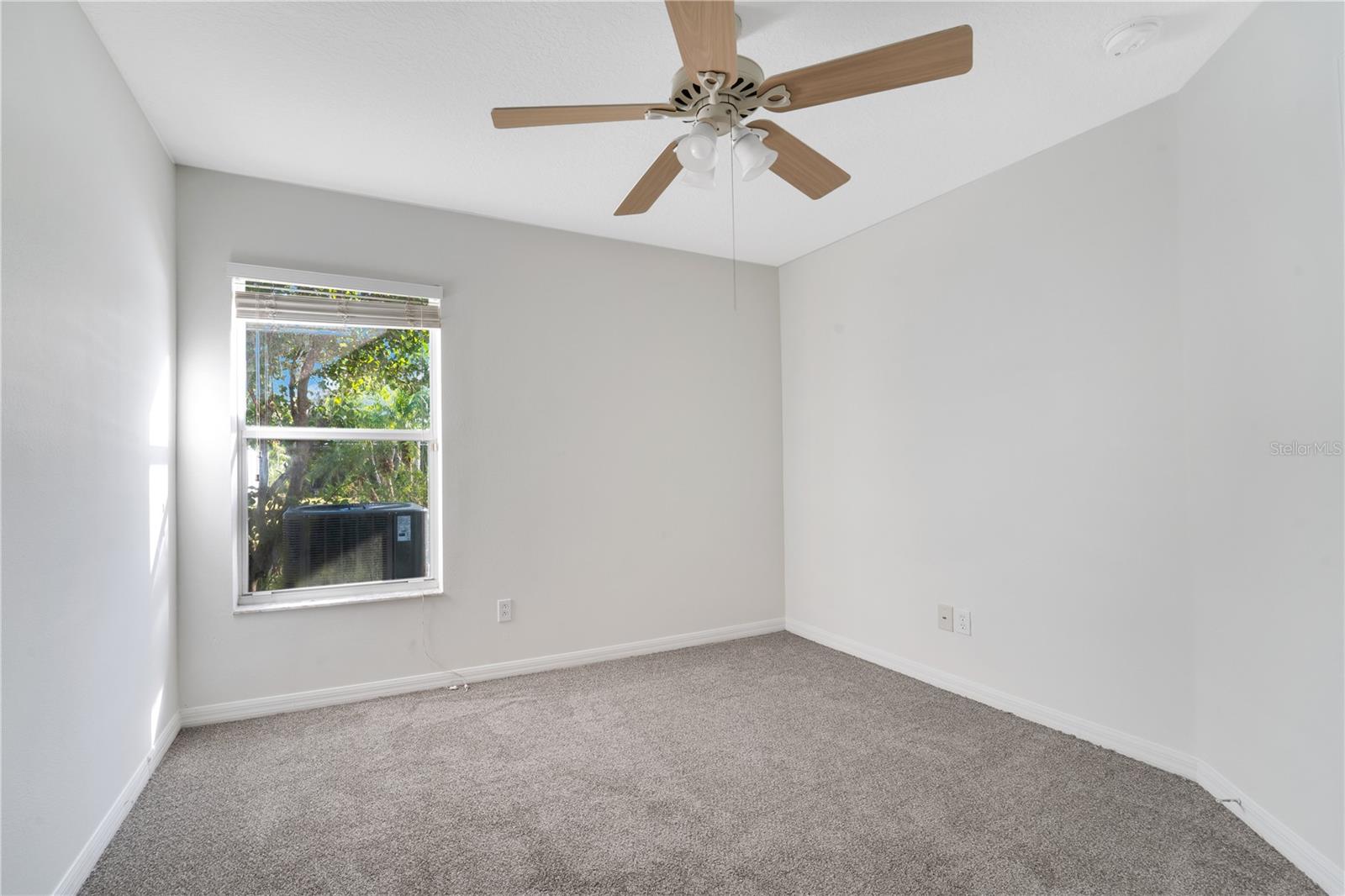 3002 FOREST FERN CT, LAND O LAKES, FL, 34638