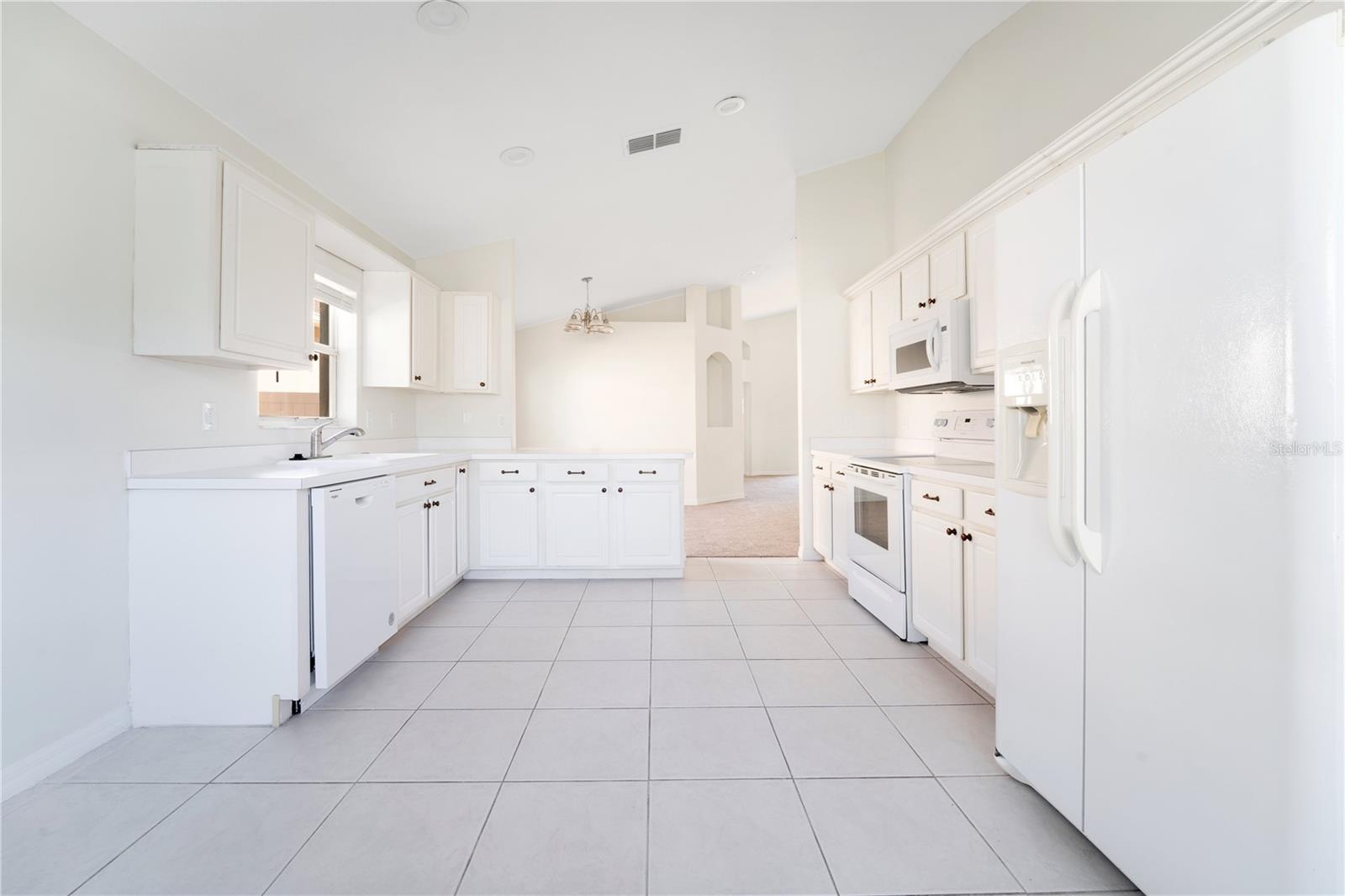3002 FOREST FERN CT, LAND O LAKES, FL, 34638