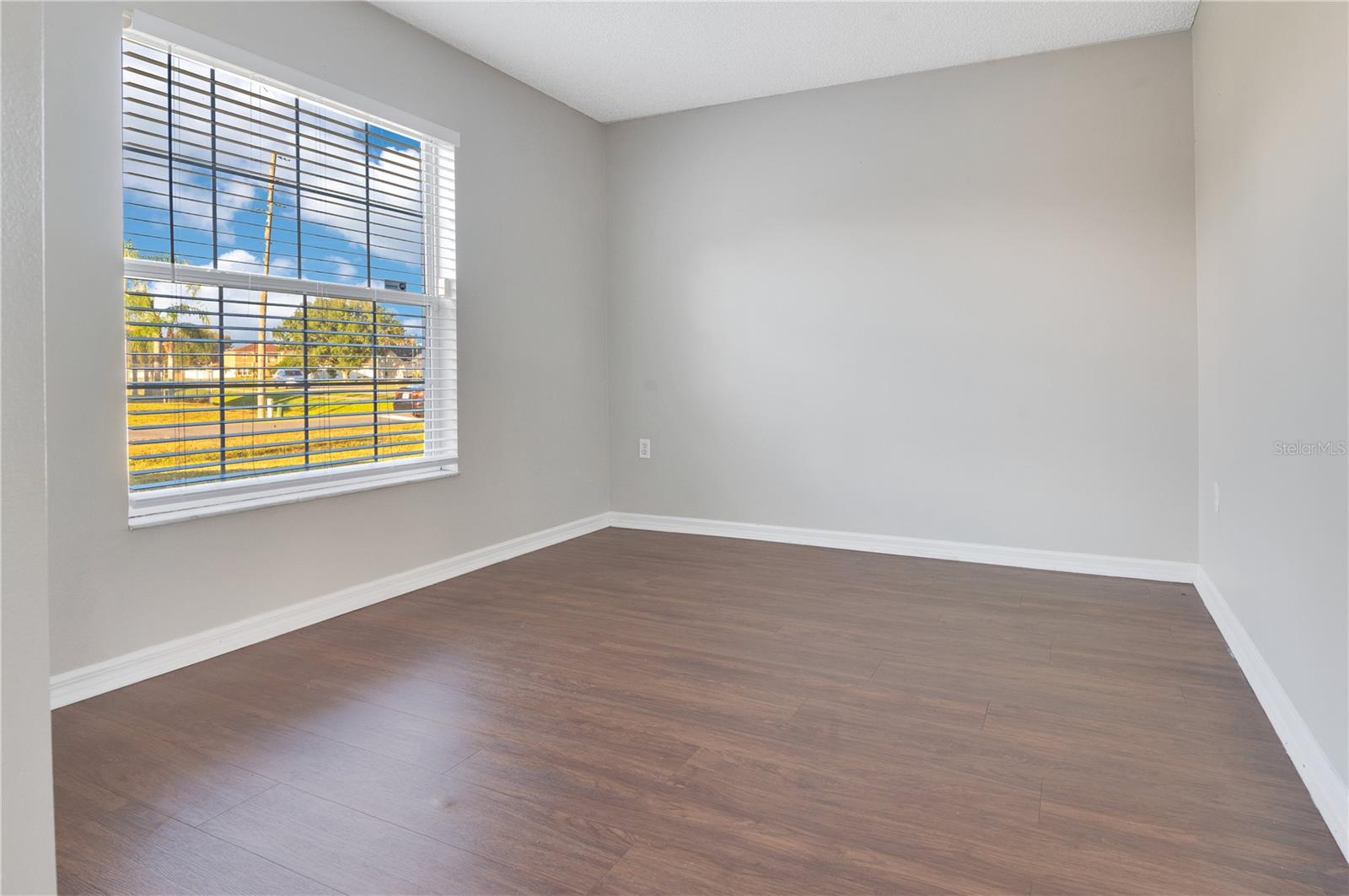 893 JARNAC DR, KISSIMMEE, FL, 34759