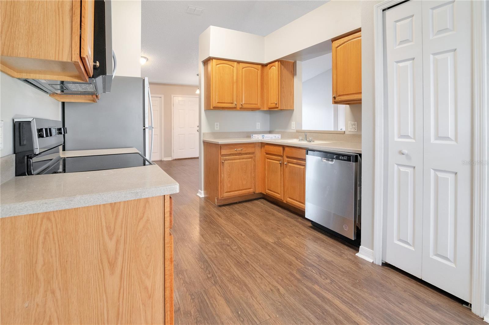 893 JARNAC DR, KISSIMMEE, FL, 34759