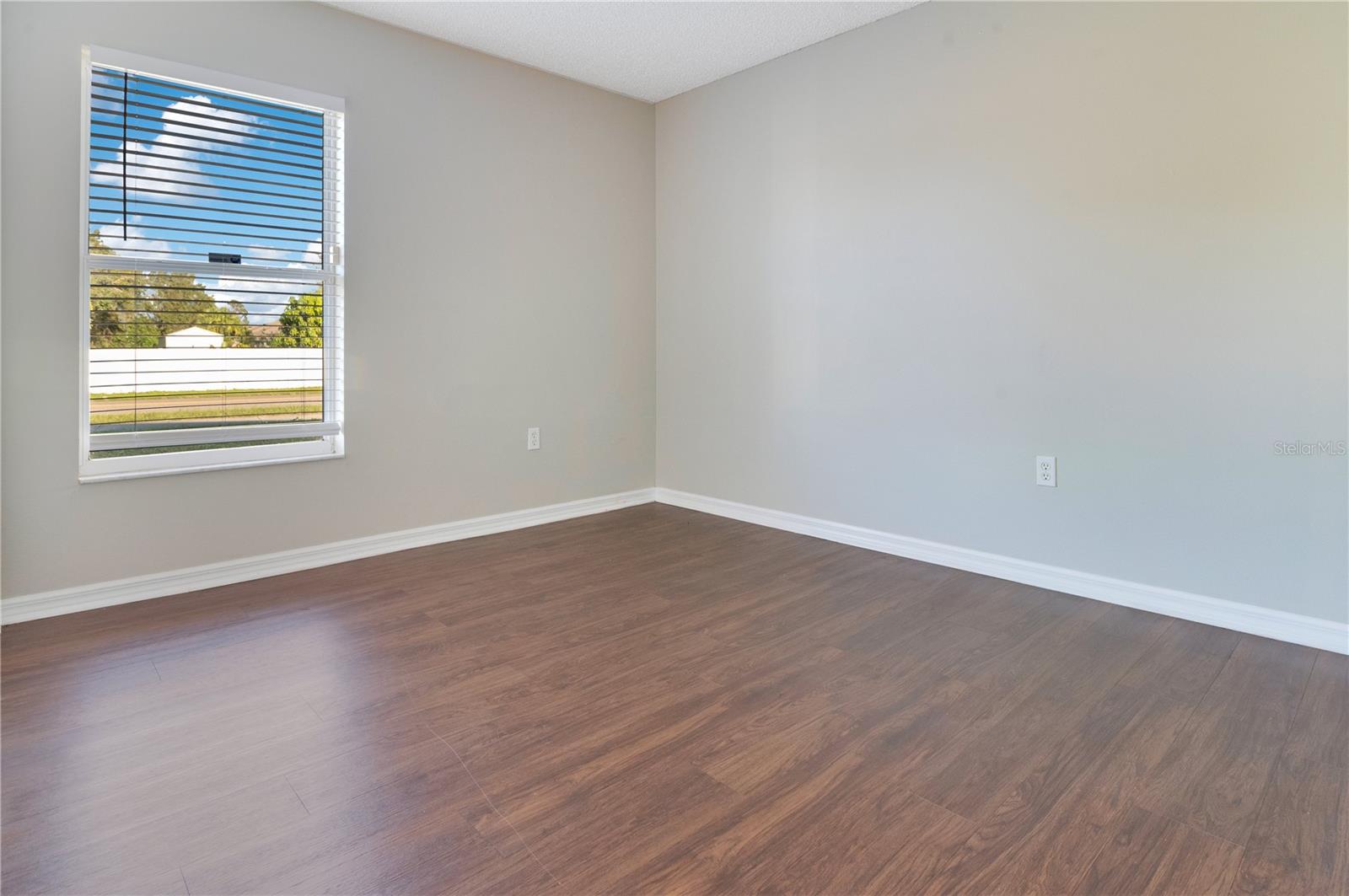 893 JARNAC DR, KISSIMMEE, FL, 34759