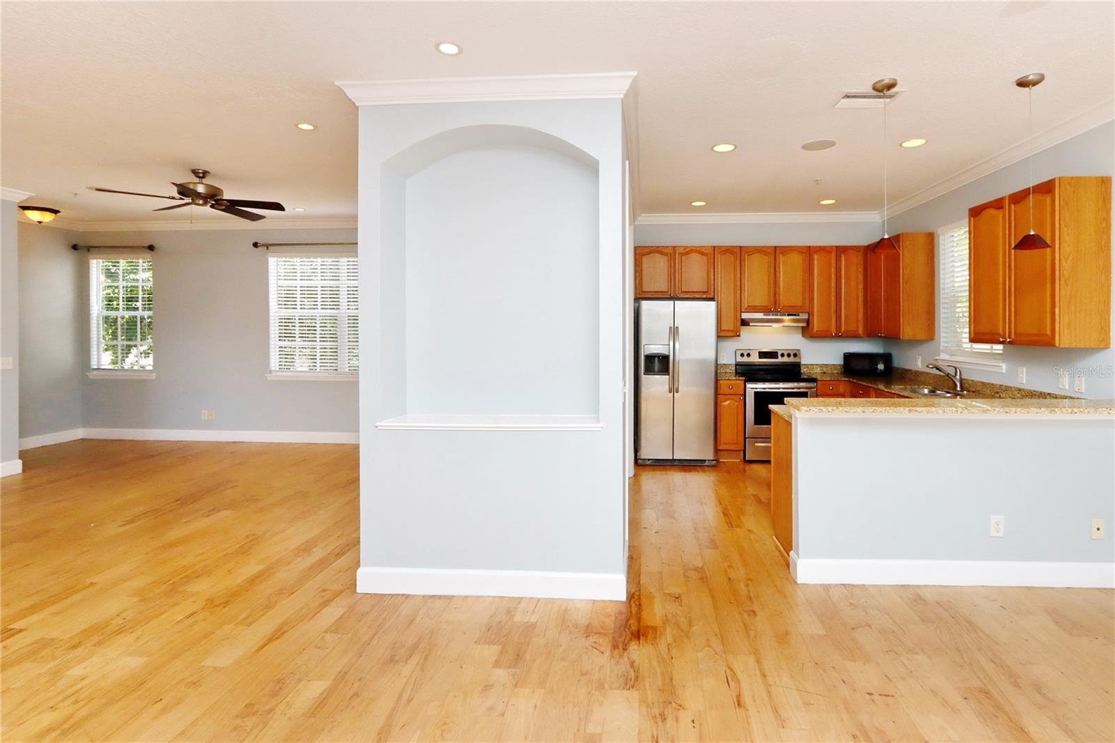 2611 ESPANA CT, TAMPA, FL, 33609