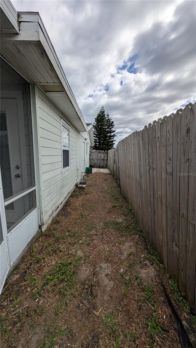 25 SEASIDE DR, ORMOND BEACH, FL, 32176