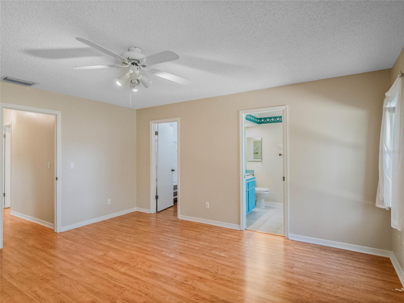 26721 RACQUET CIR, LEESBURG, FL, 34748