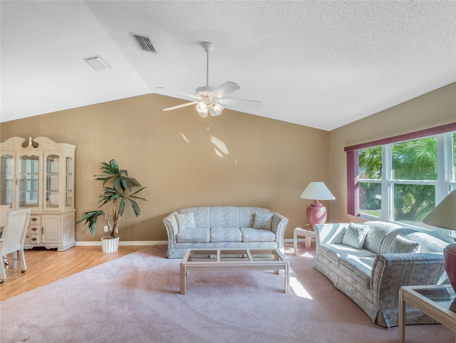 26721 RACQUET CIR, LEESBURG, FL, 34748