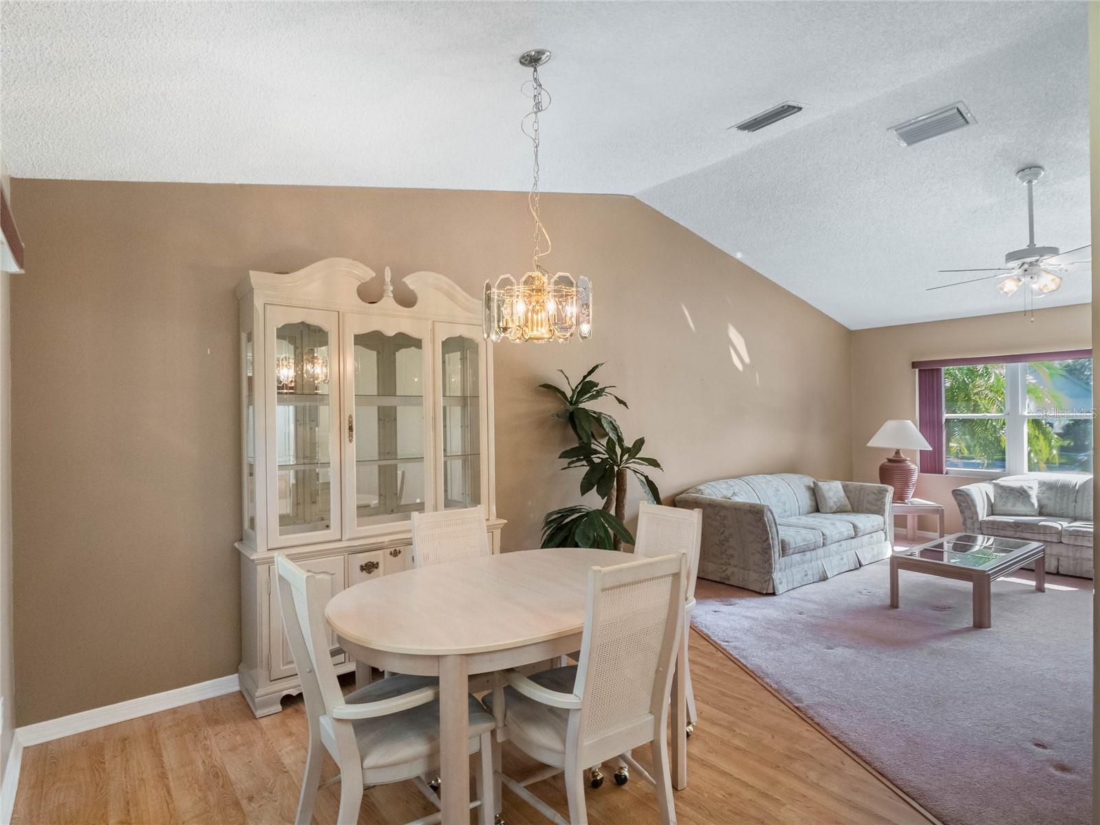 26721 RACQUET CIR, LEESBURG, FL, 34748