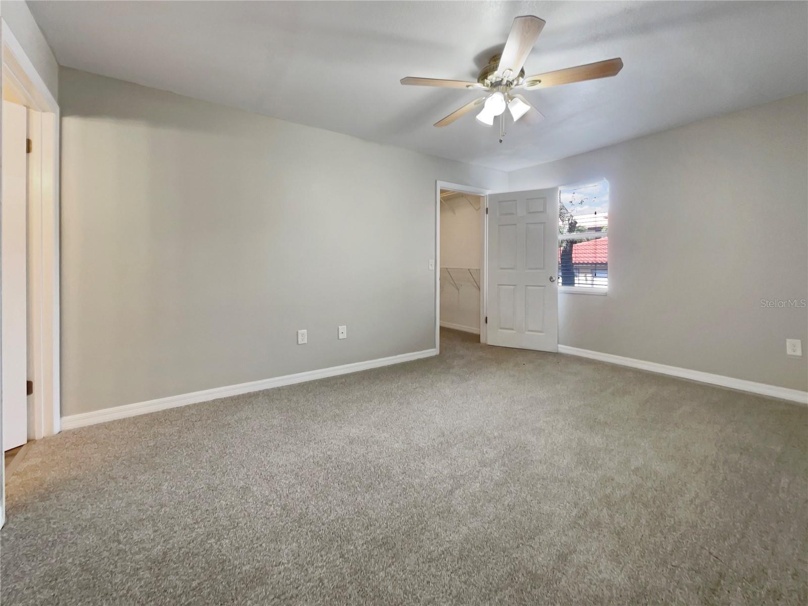 2400 FEATHER SOUND DR #211, CLEARWATER, FL, 33762