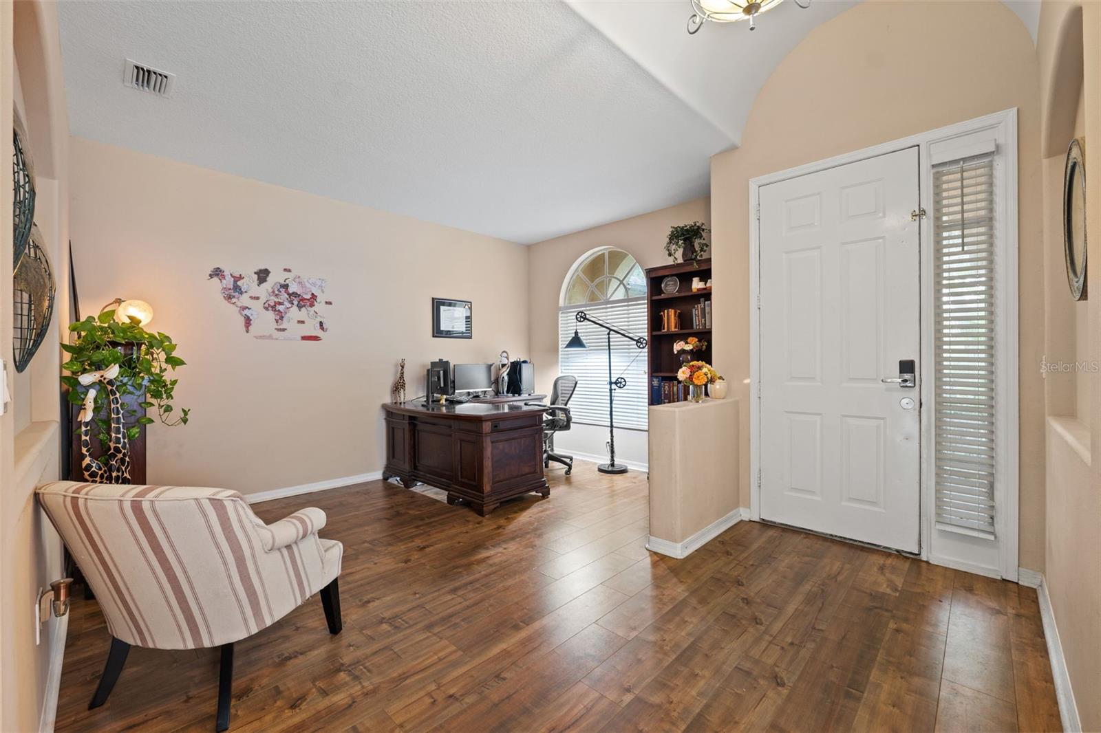 19117 DOVE CREEK DR, TAMPA, FL, 33647