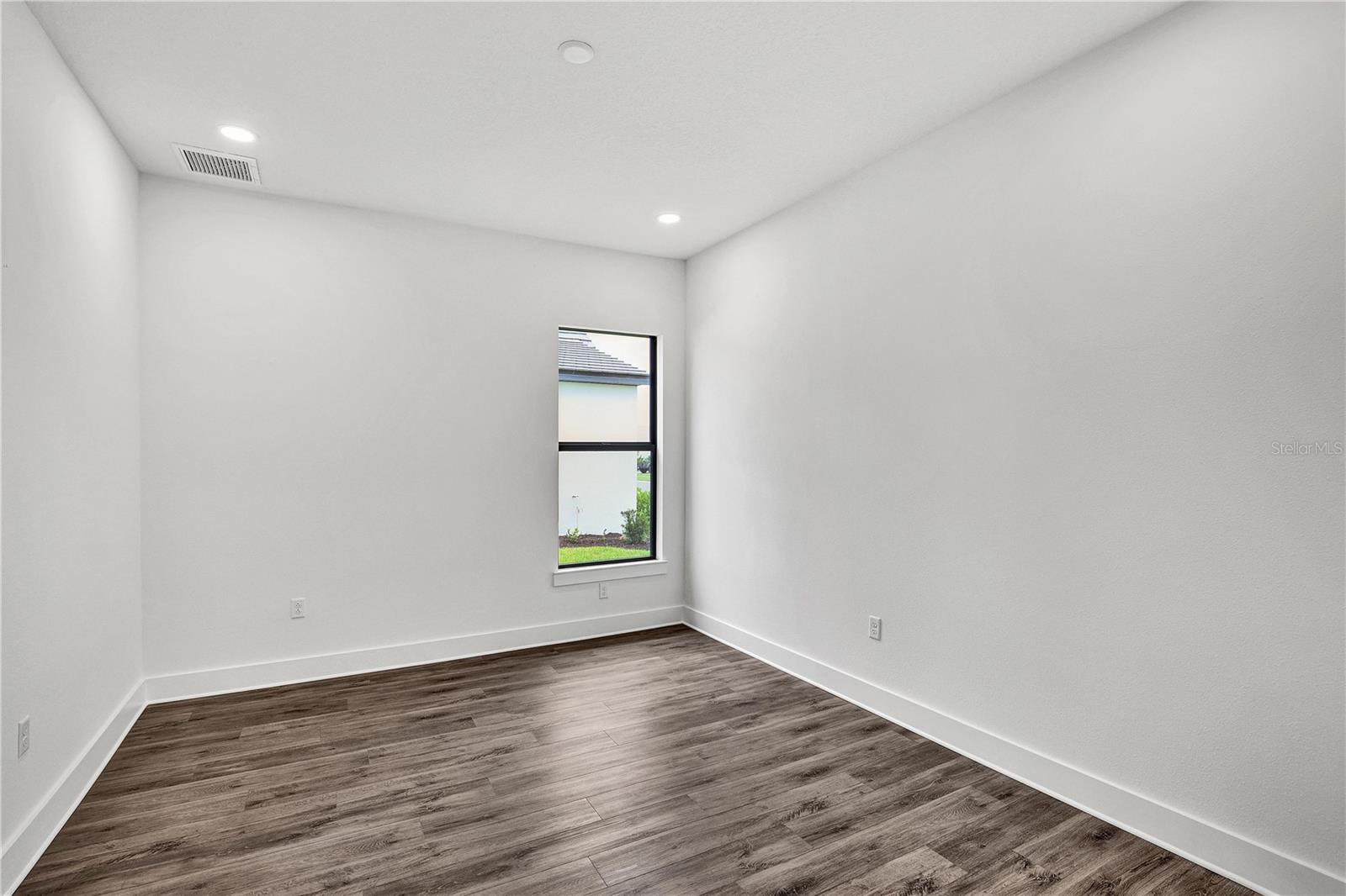 2477 WATERFRONT CIR, SARASOTA, FL, 34240