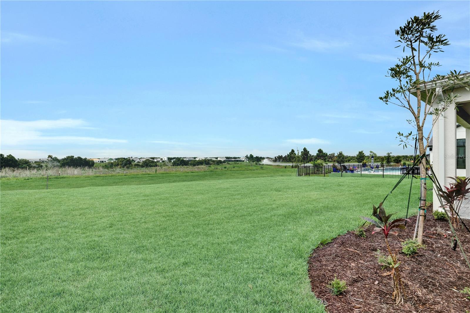 2477 WATERFRONT CIR, SARASOTA, FL, 34240