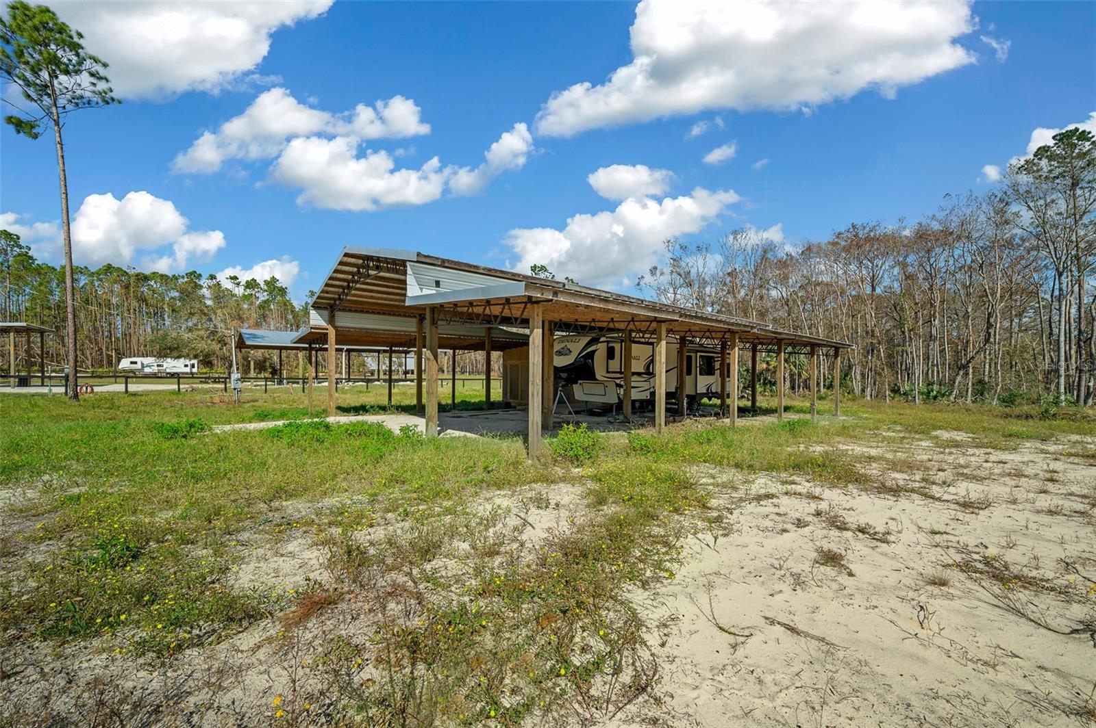 1208 PINE HILL DR, STEINHATCHEE, FL, 32359