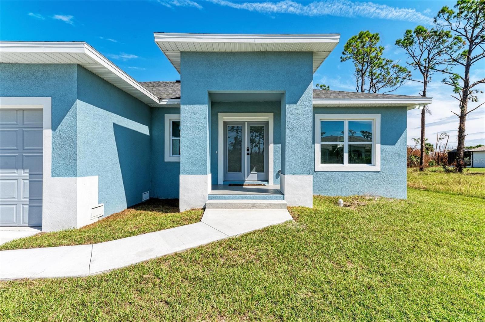 33 TEE VIEW RD, ROTONDA WEST, FL, 33947