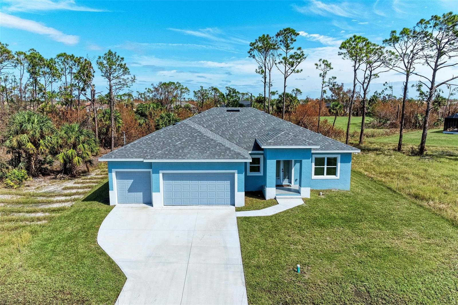 33 TEE VIEW RD, ROTONDA WEST, FL, 33947