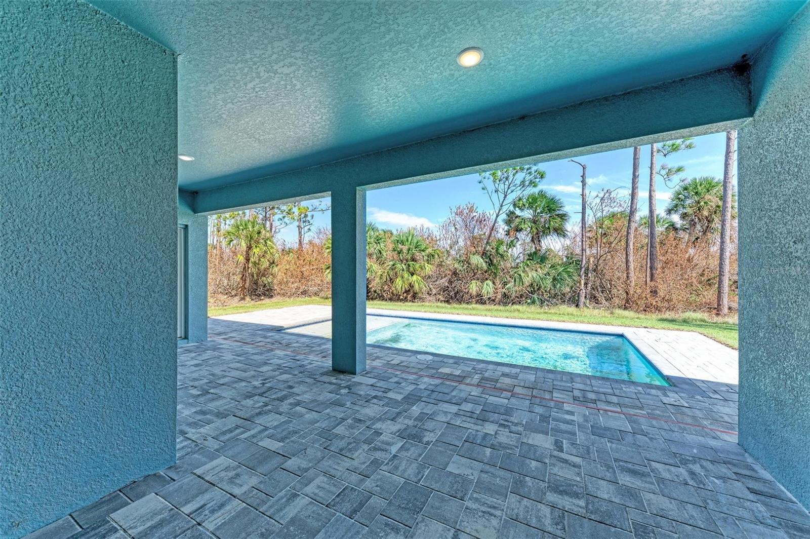 33 TEE VIEW RD, ROTONDA WEST, FL, 33947