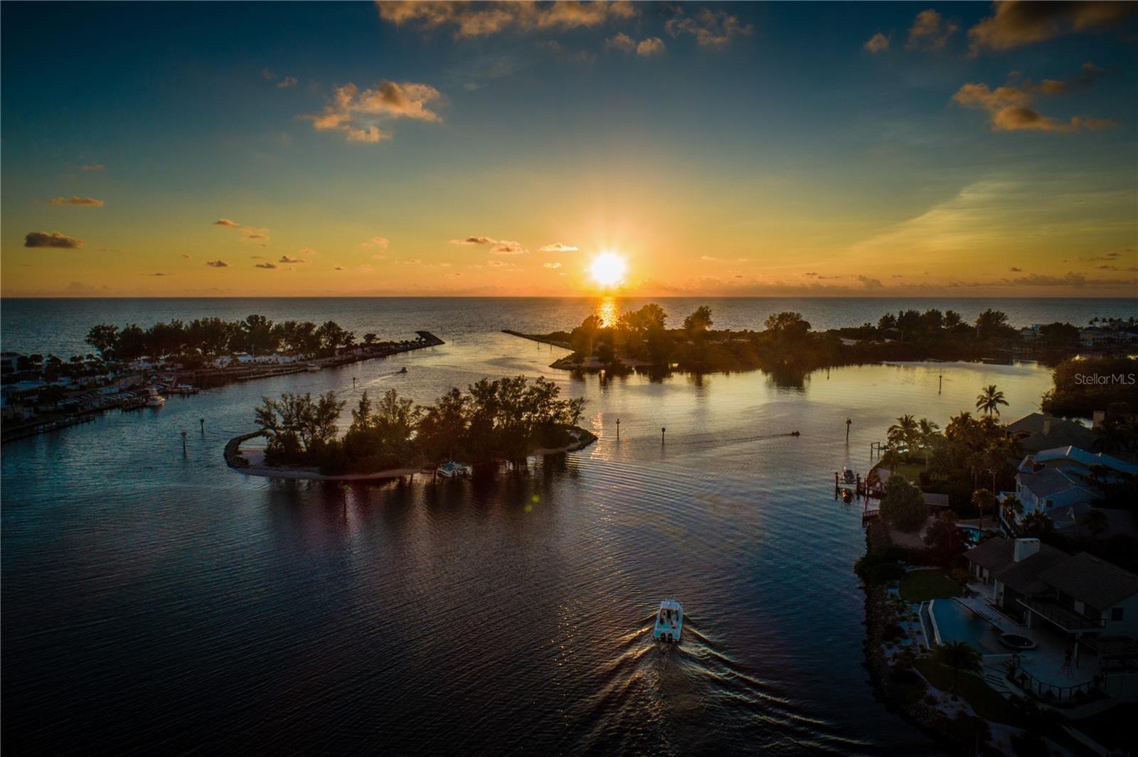 11614 DANCING RIVER DR, VENICE, FL, 34292