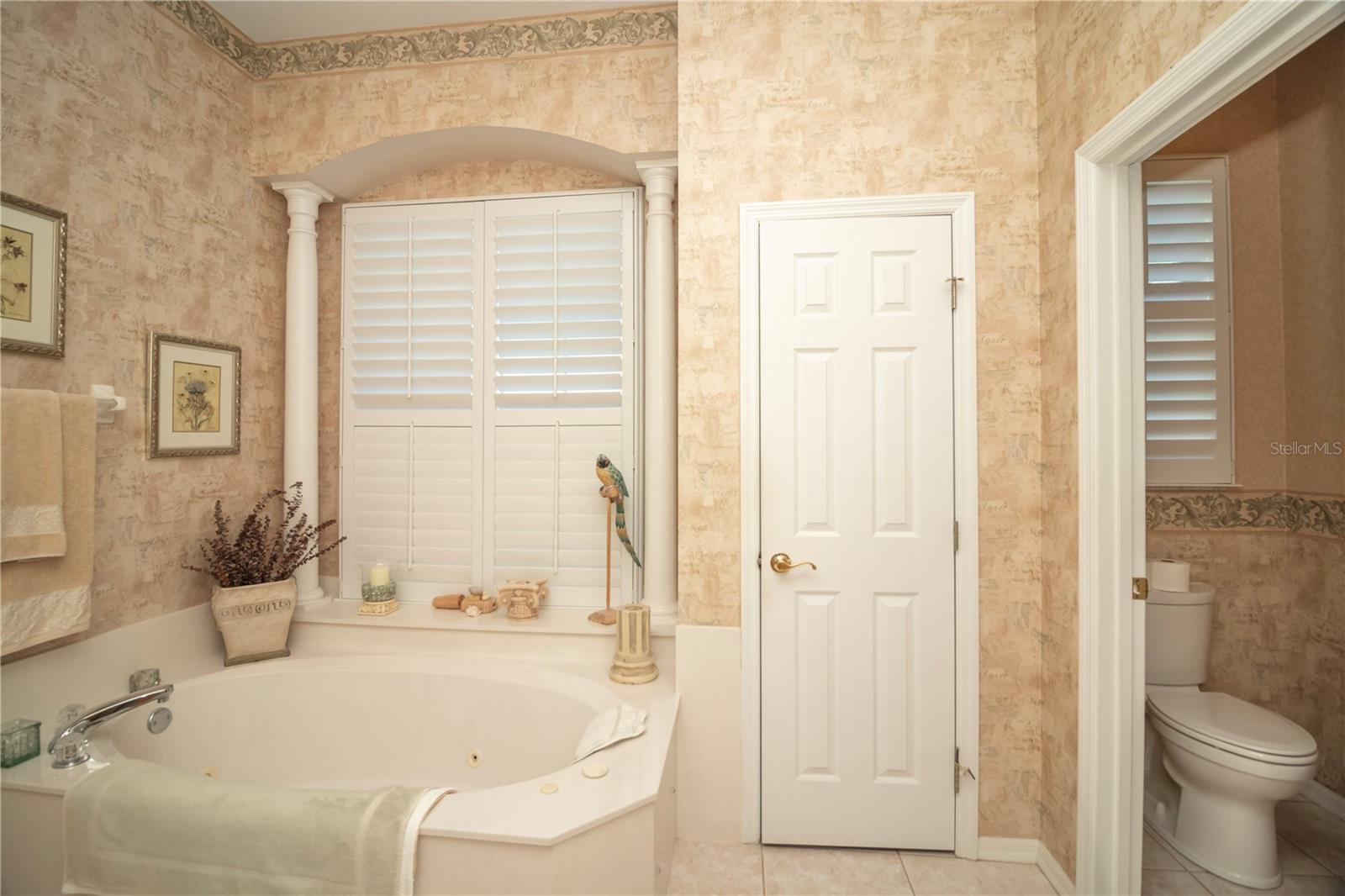 41 LAKE DIAMOND BLVD, OCALA, FL, 34472