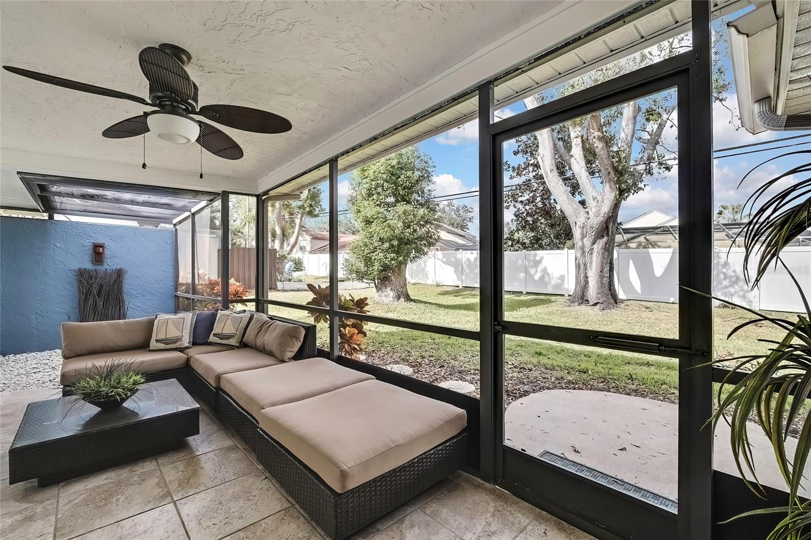 3063 E DORCHESTER DR, PALM HARBOR, FL, 34684