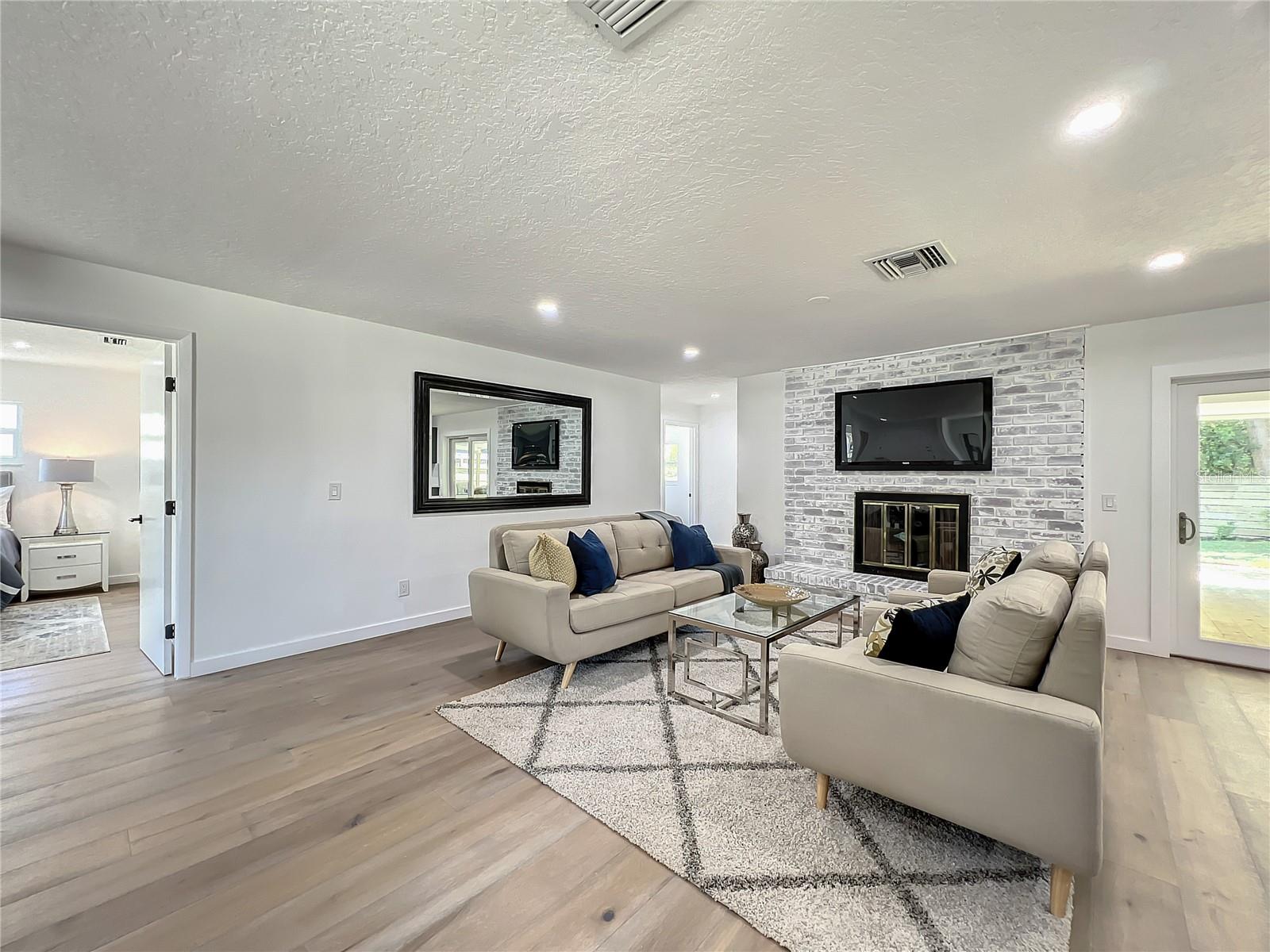 426 E 6TH AVE, WINDERMERE, FL, 34786