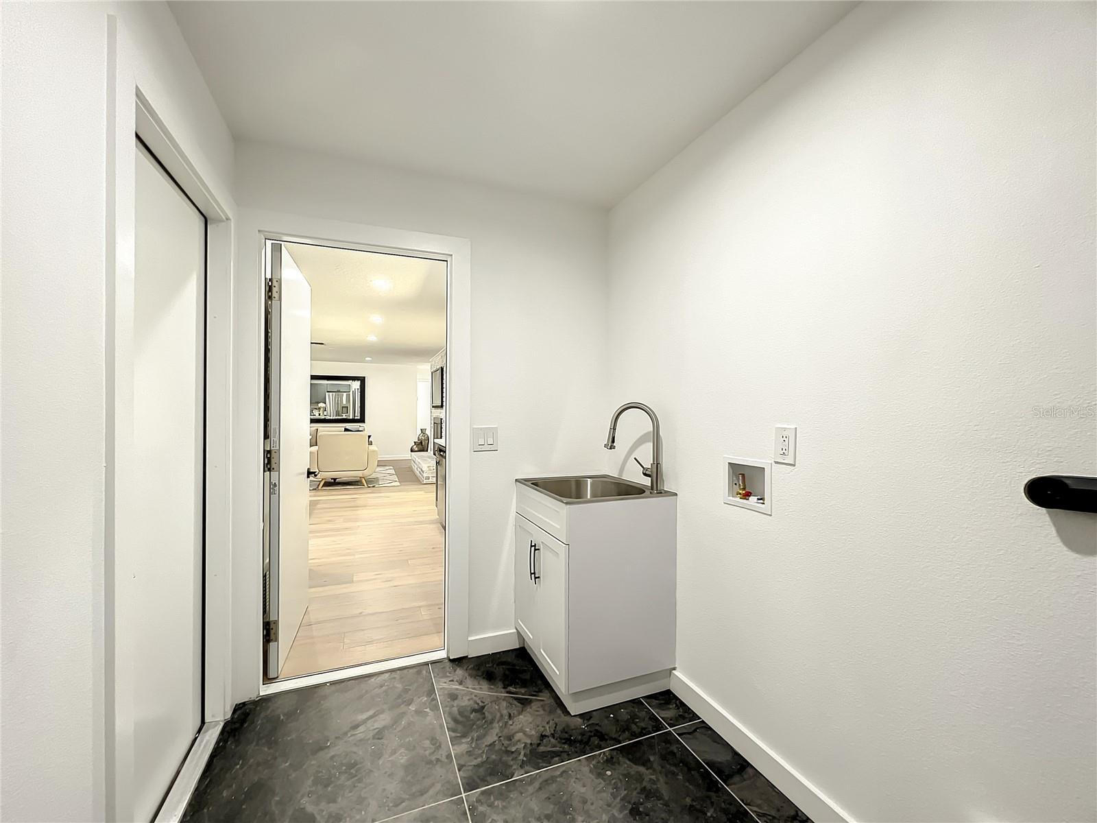 426 E 6TH AVE, WINDERMERE, FL, 34786