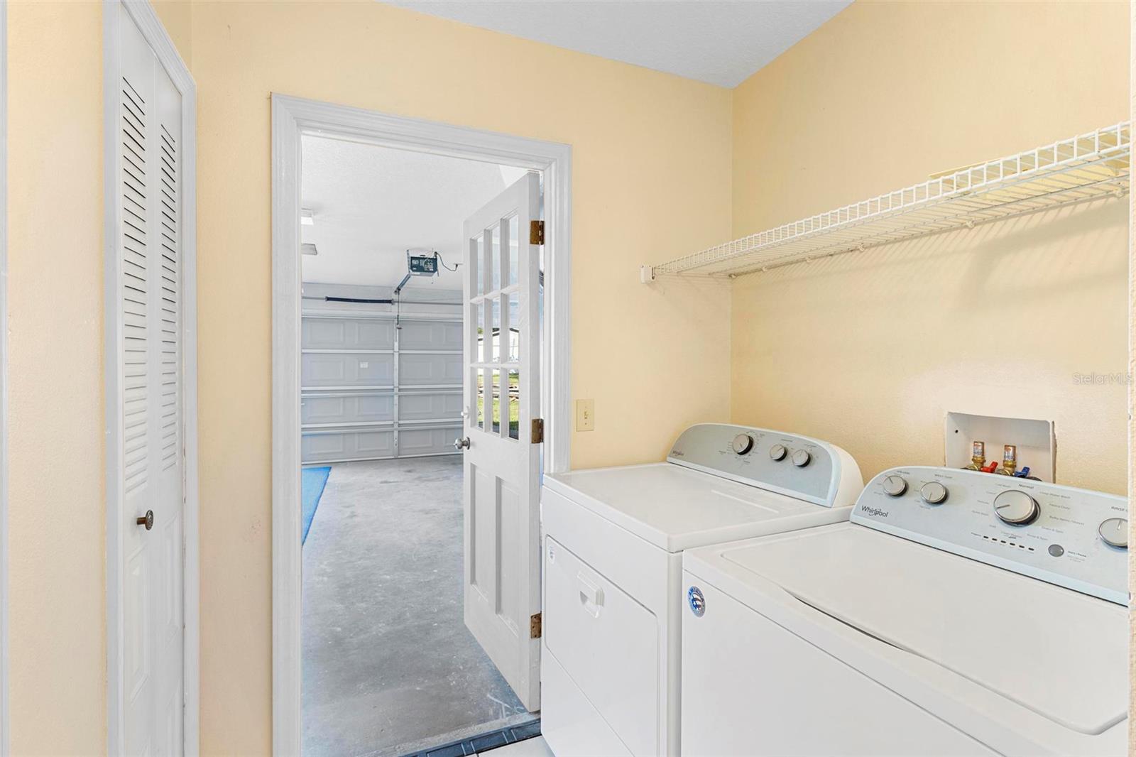 304 HIBISCUS ST, CHULUOTA, FL, 32766