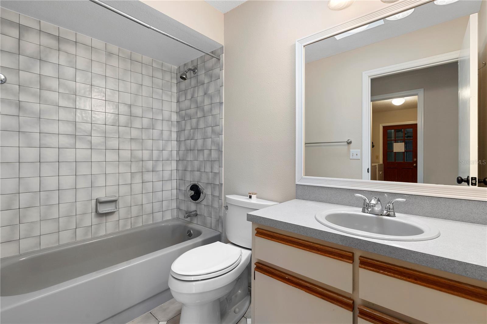 304 HIBISCUS ST, CHULUOTA, FL, 32766