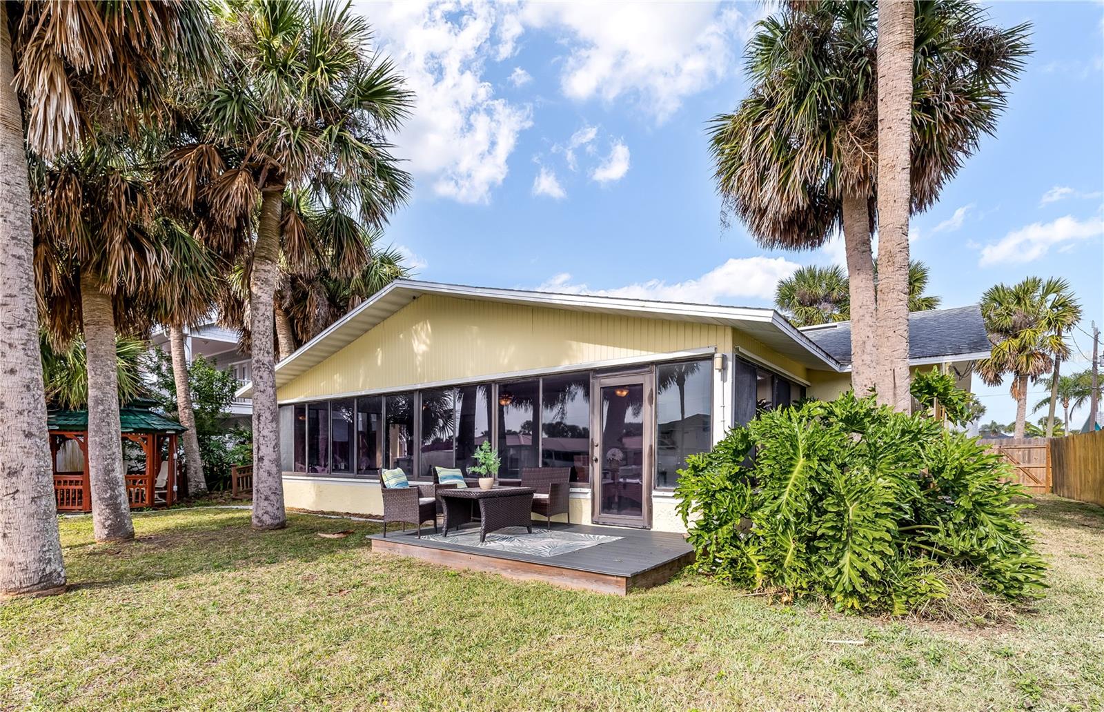 311 N 11TH ST, FLAGLER BEACH, FL, 32136