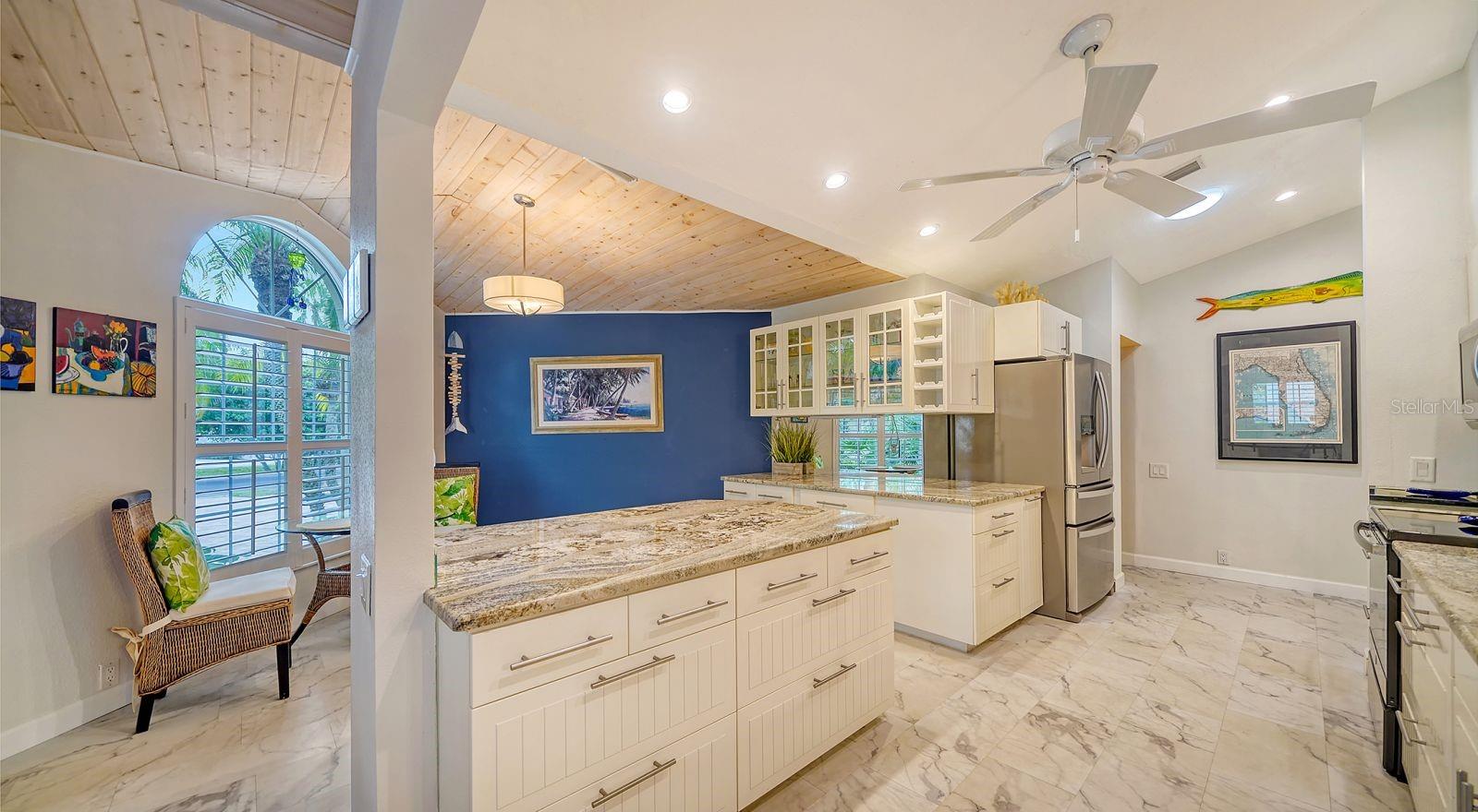 328 WOODS POINT RD, OSPREY, FL, 34229