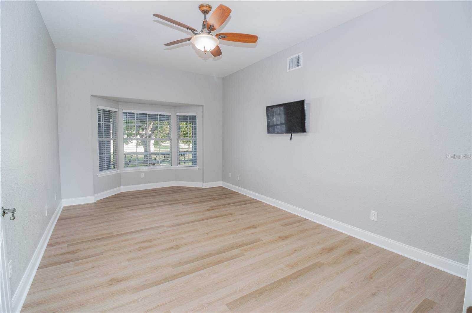 300 WINONA CT, AUBURNDALE, FL, 33823