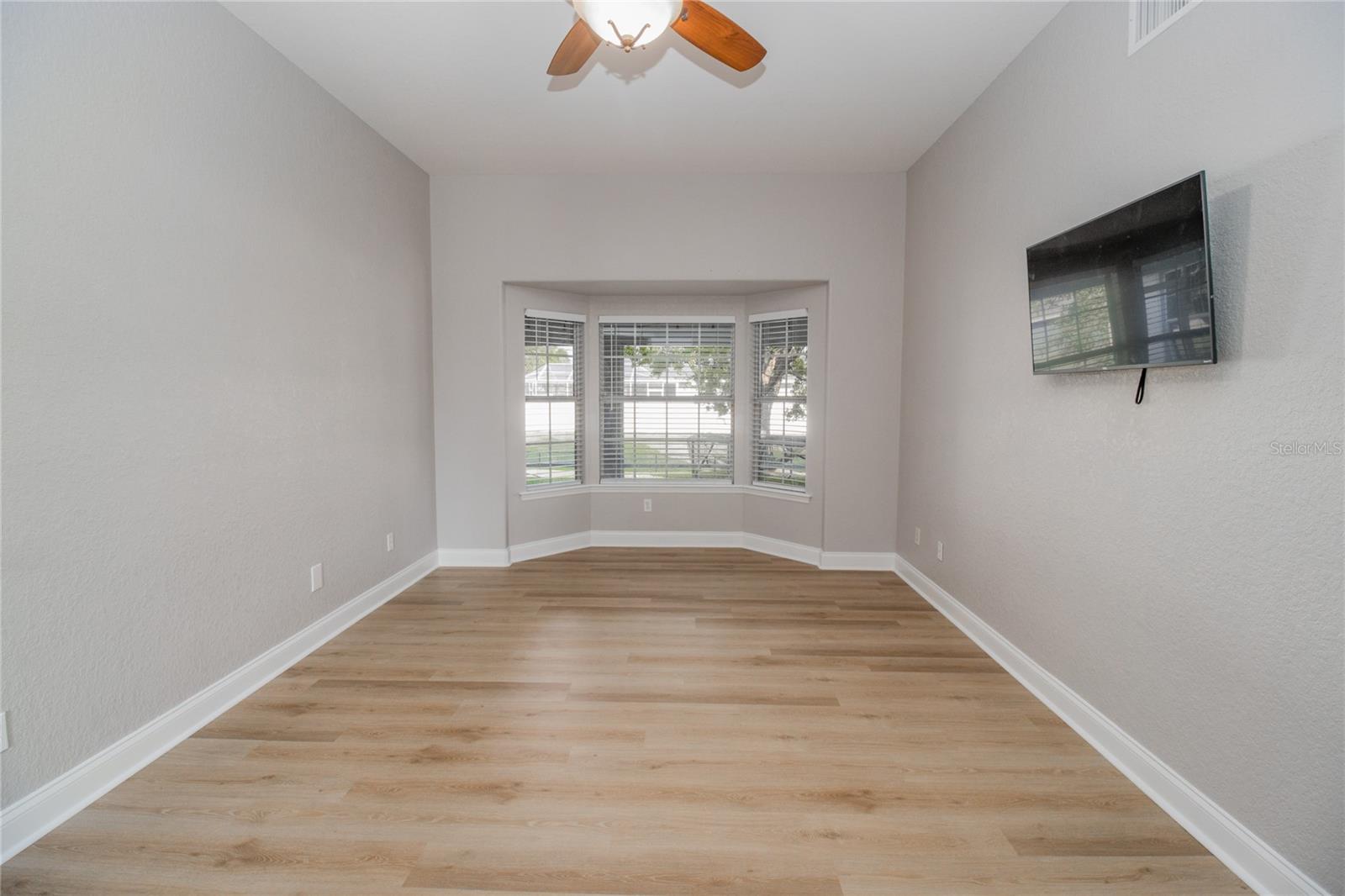 300 WINONA CT, AUBURNDALE, FL, 33823