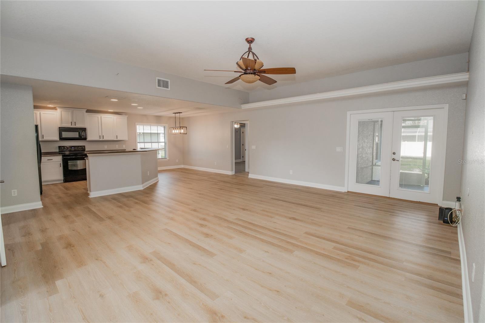 300 WINONA CT, AUBURNDALE, FL, 33823