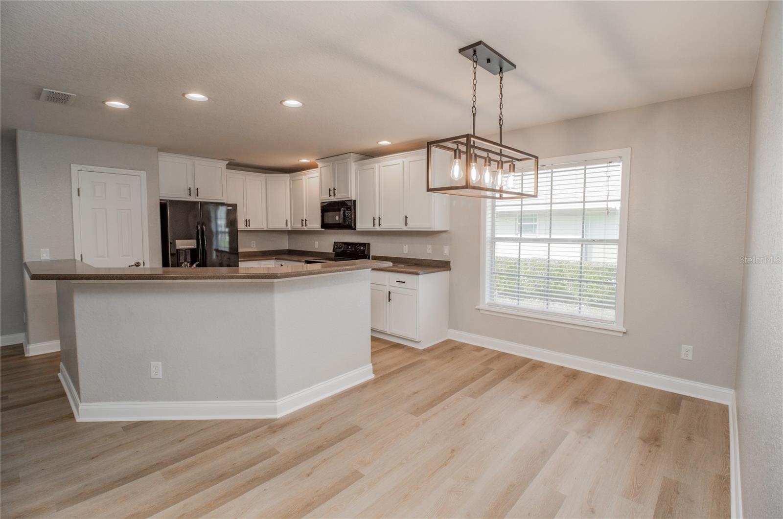 300 WINONA CT, AUBURNDALE, FL, 33823