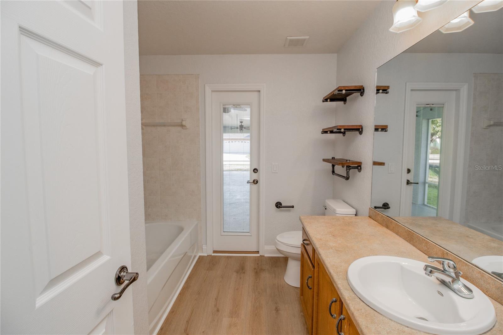 300 WINONA CT, AUBURNDALE, FL, 33823