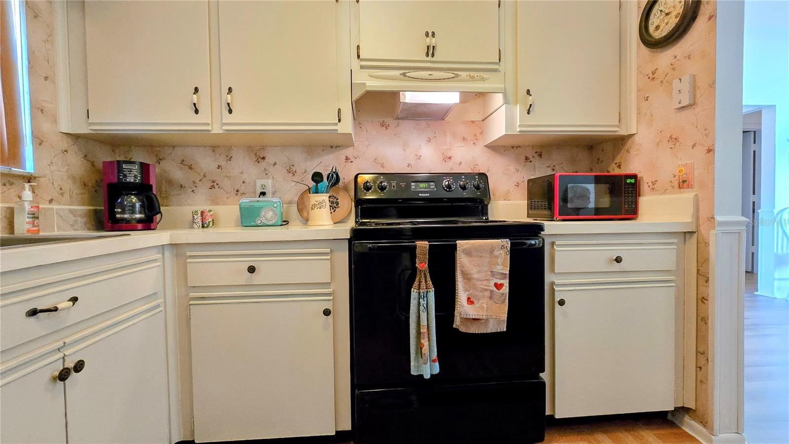 1320 W CORKTREE CIR, PORT CHARLOTTE, FL, 33952