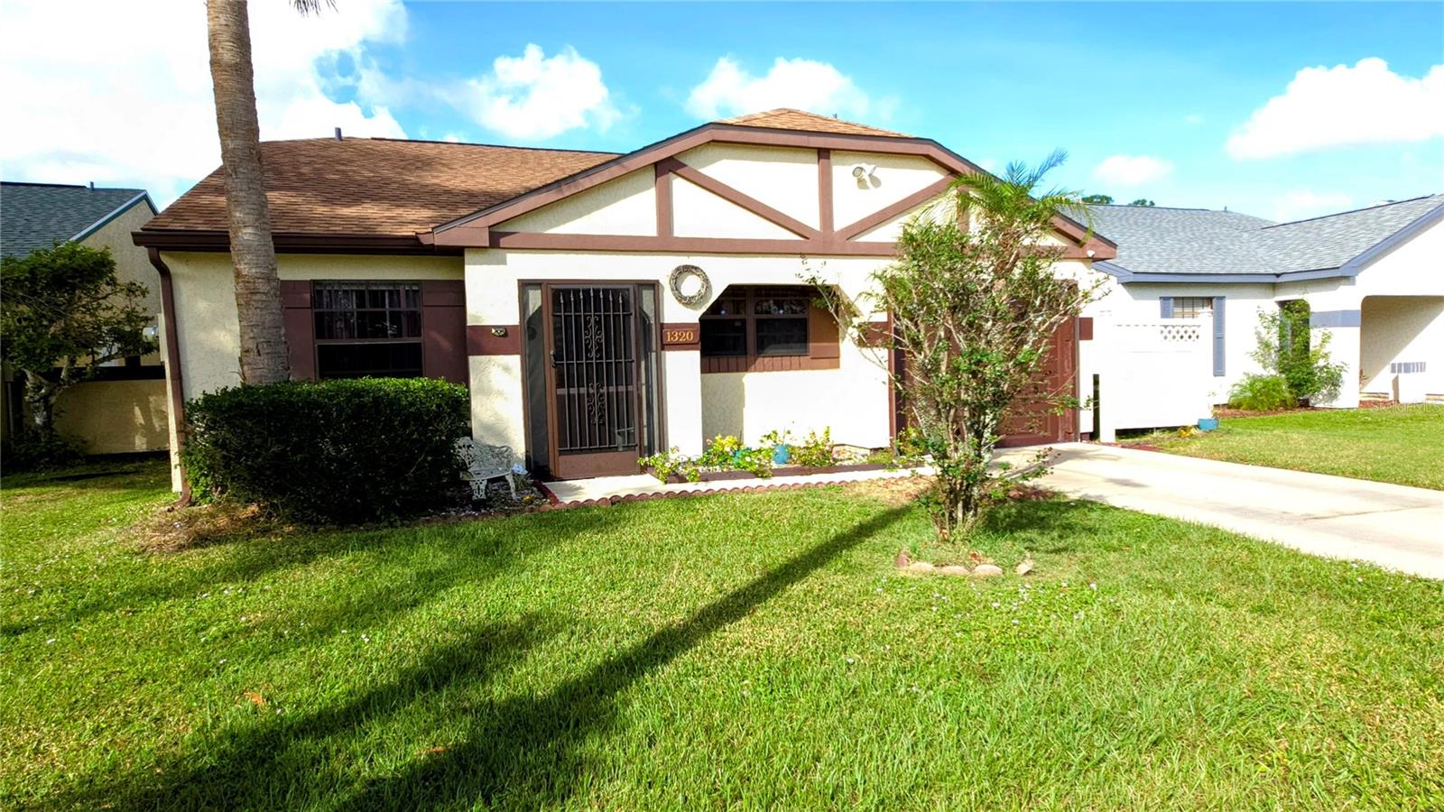 1320 W CORKTREE CIR, PORT CHARLOTTE, FL, 33952