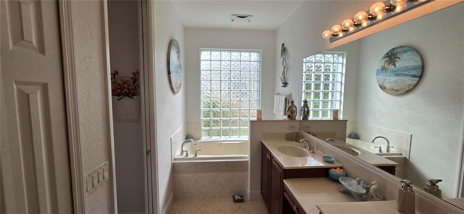 24312 WESTGATE BLVD, PORT CHARLOTTE, FL, 33980