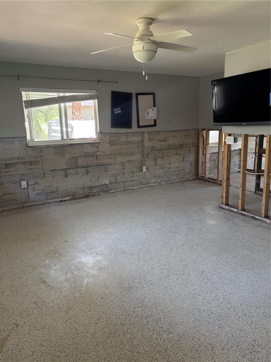 5256 DOVER ST NE, SAINT PETERSBURG, FL, 33703