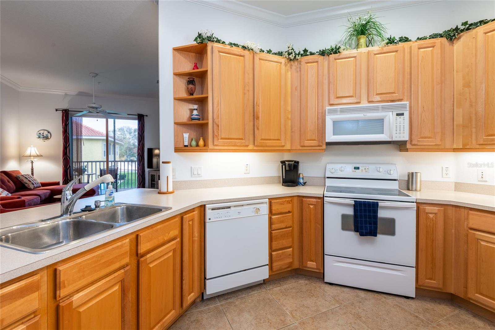 6801 DALI AVE #G205, LAND O LAKES, FL, 34637