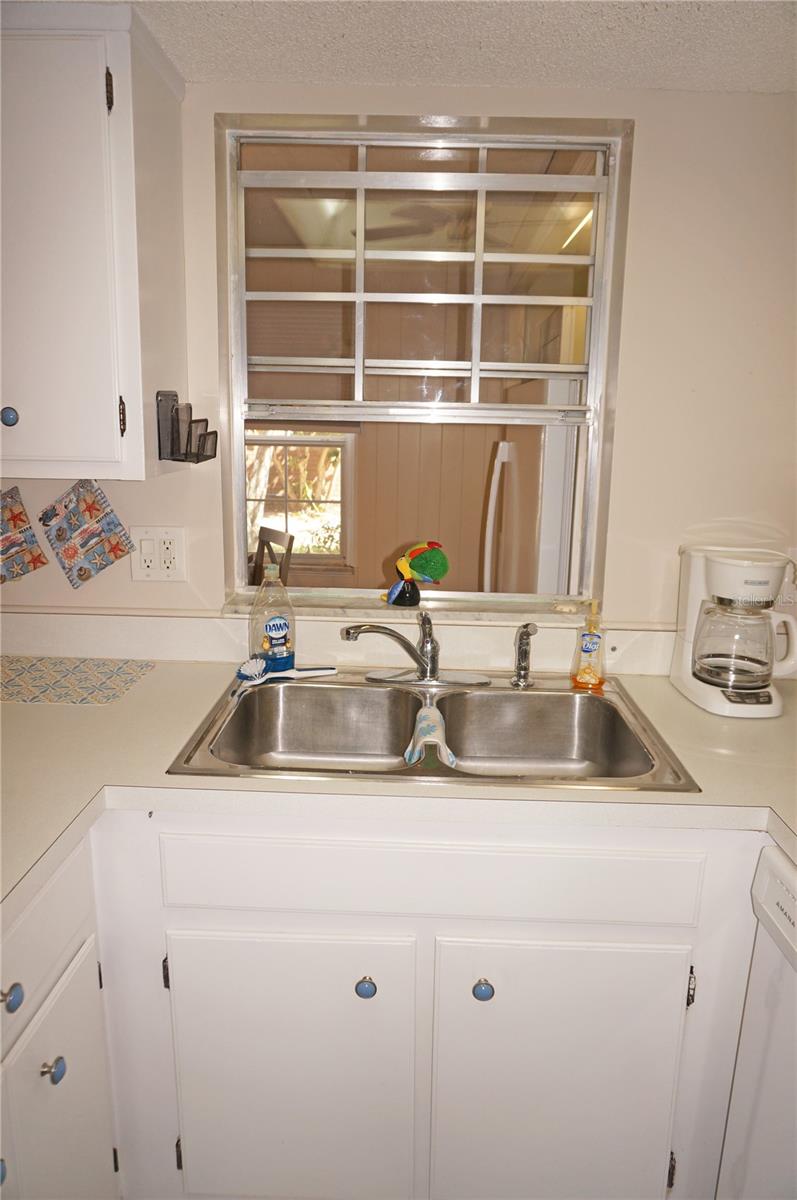 C7499218 Property Photo