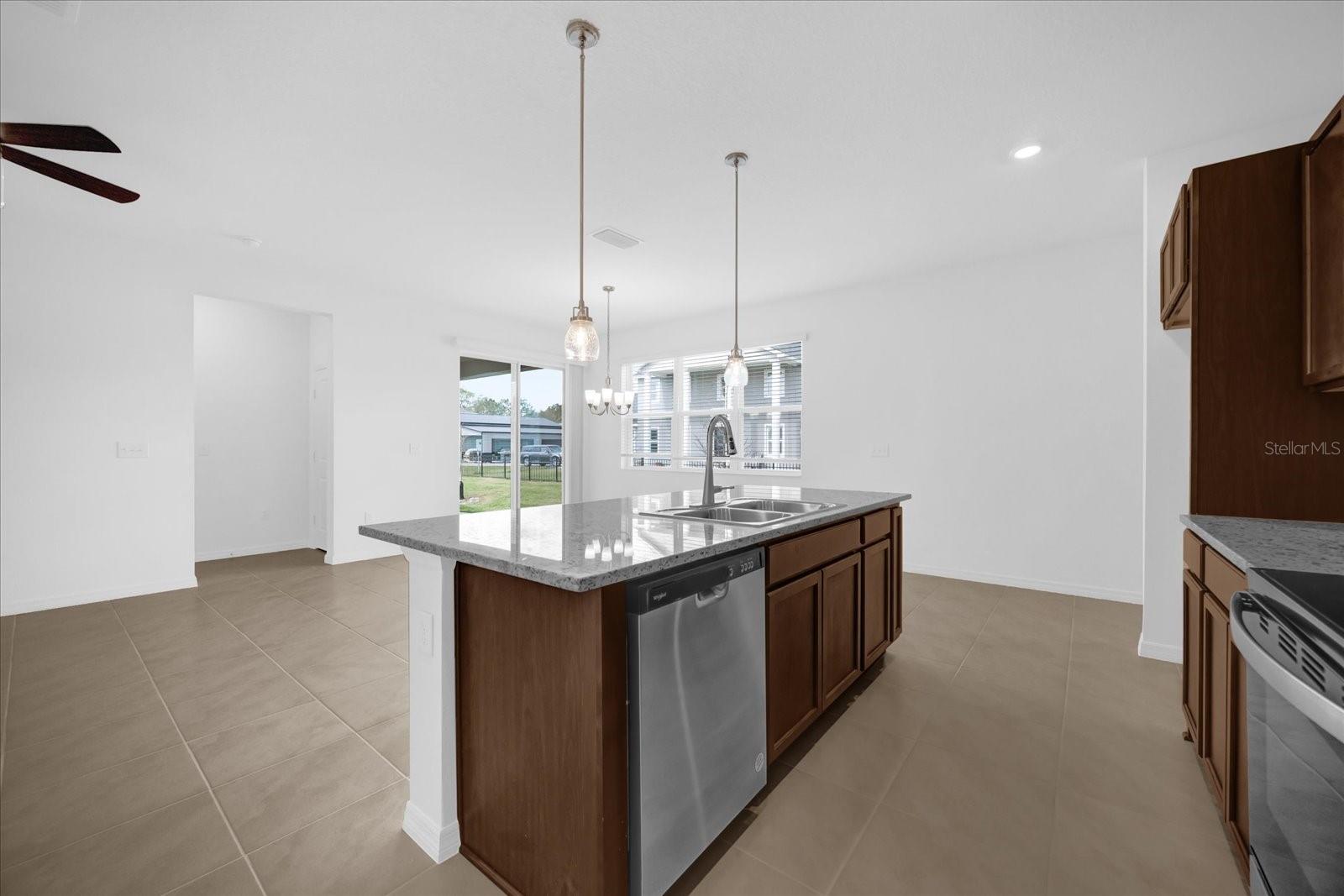 8626 CARIBBEAN PINE WAY, LAKELAND, FL, 33809