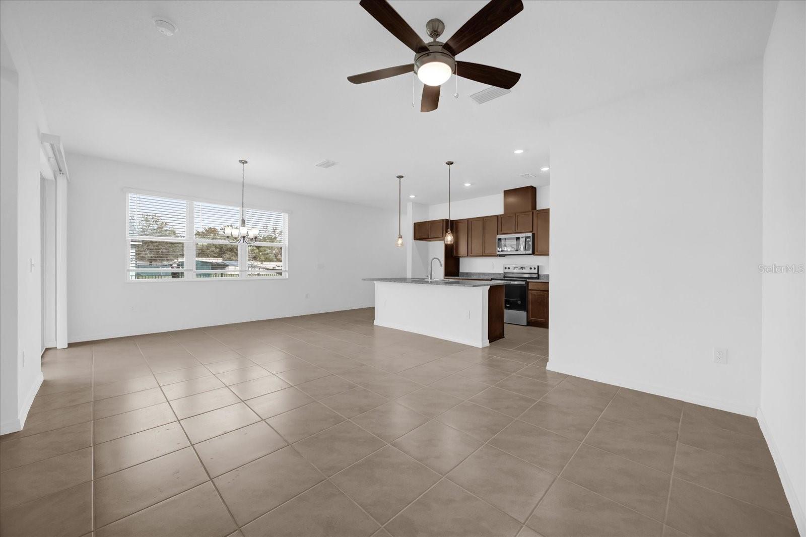 8626 CARIBBEAN PINE WAY, LAKELAND, FL, 33809